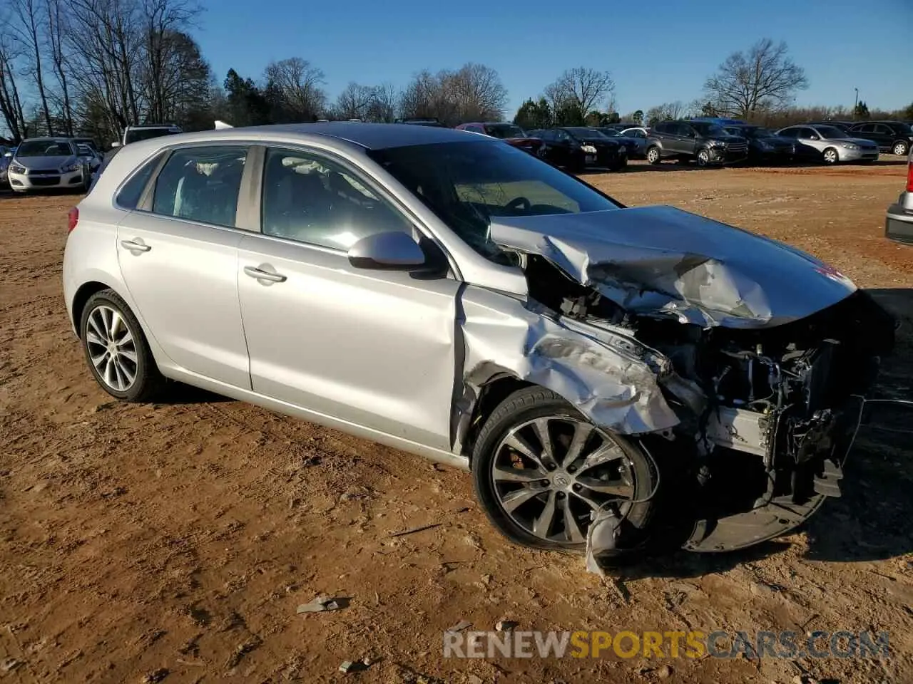 4 Photograph of a damaged car KMHH35LE1KU094735 HYUNDAI ELANTRA 2019