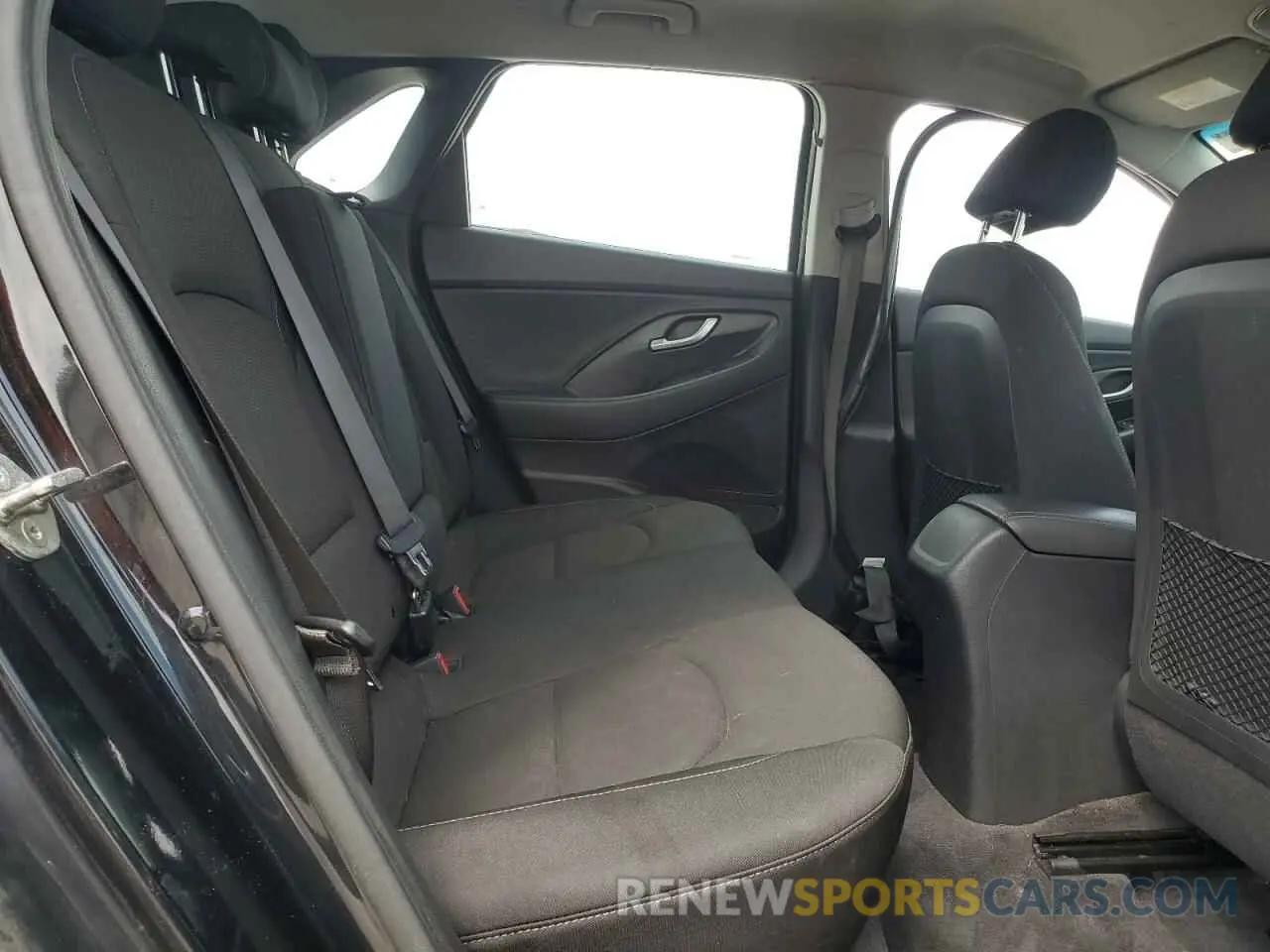 11 Photograph of a damaged car KMHH35LE2KU094601 HYUNDAI ELANTRA 2019