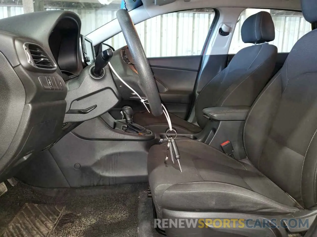 7 Photograph of a damaged car KMHH35LE5KU094530 HYUNDAI ELANTRA 2019