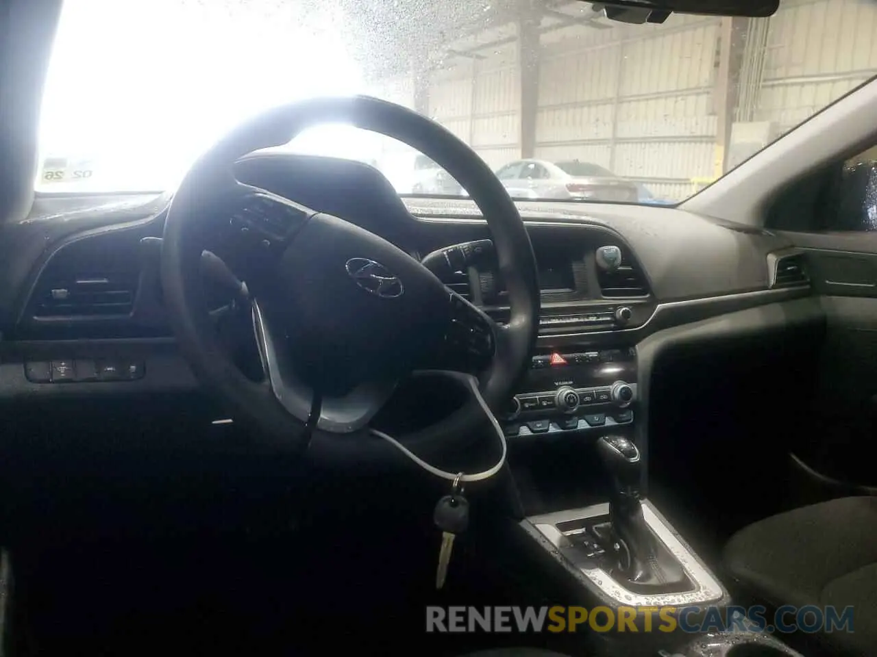 8 Фотография поврежденного автомобиля 5NPD74LF0LH554960 HYUNDAI ELANTRA 2020