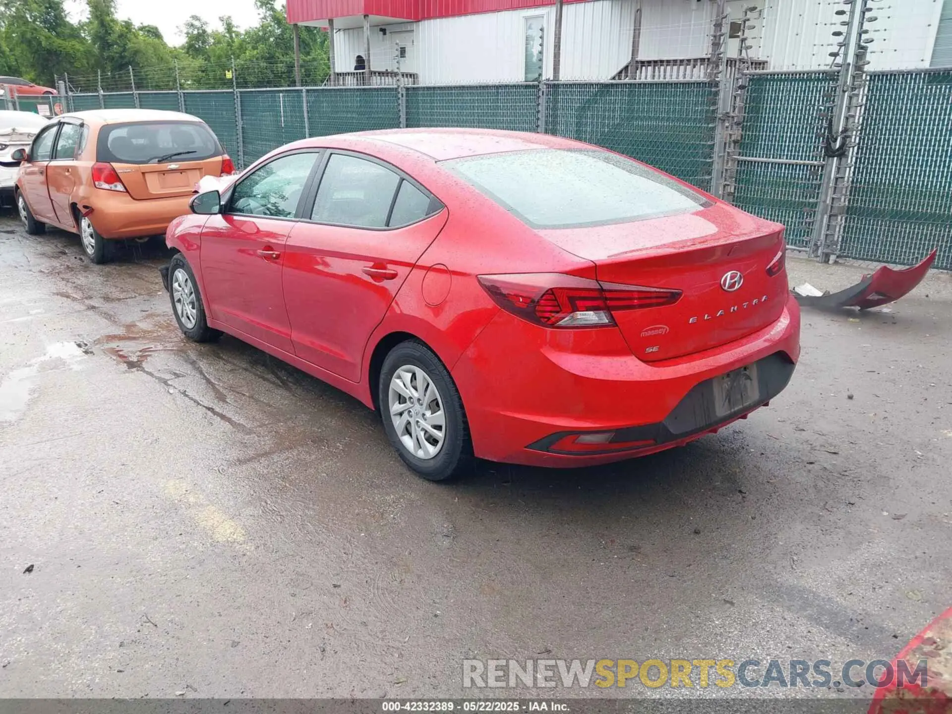 3 Фотография поврежденного автомобиля 5NPD74LF0LH556496 HYUNDAI ELANTRA 2020