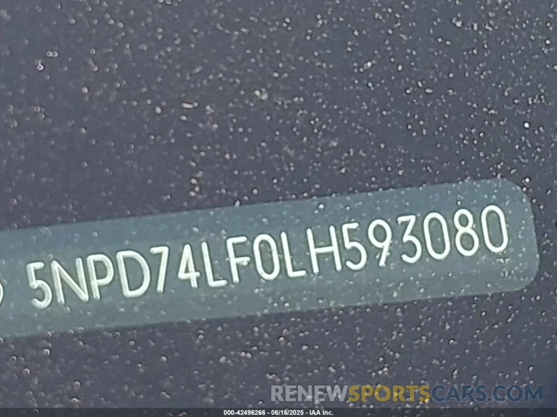 17 Photograph of a damaged car 5NPD74LF0LH593080 HYUNDAI ELANTRA 2020