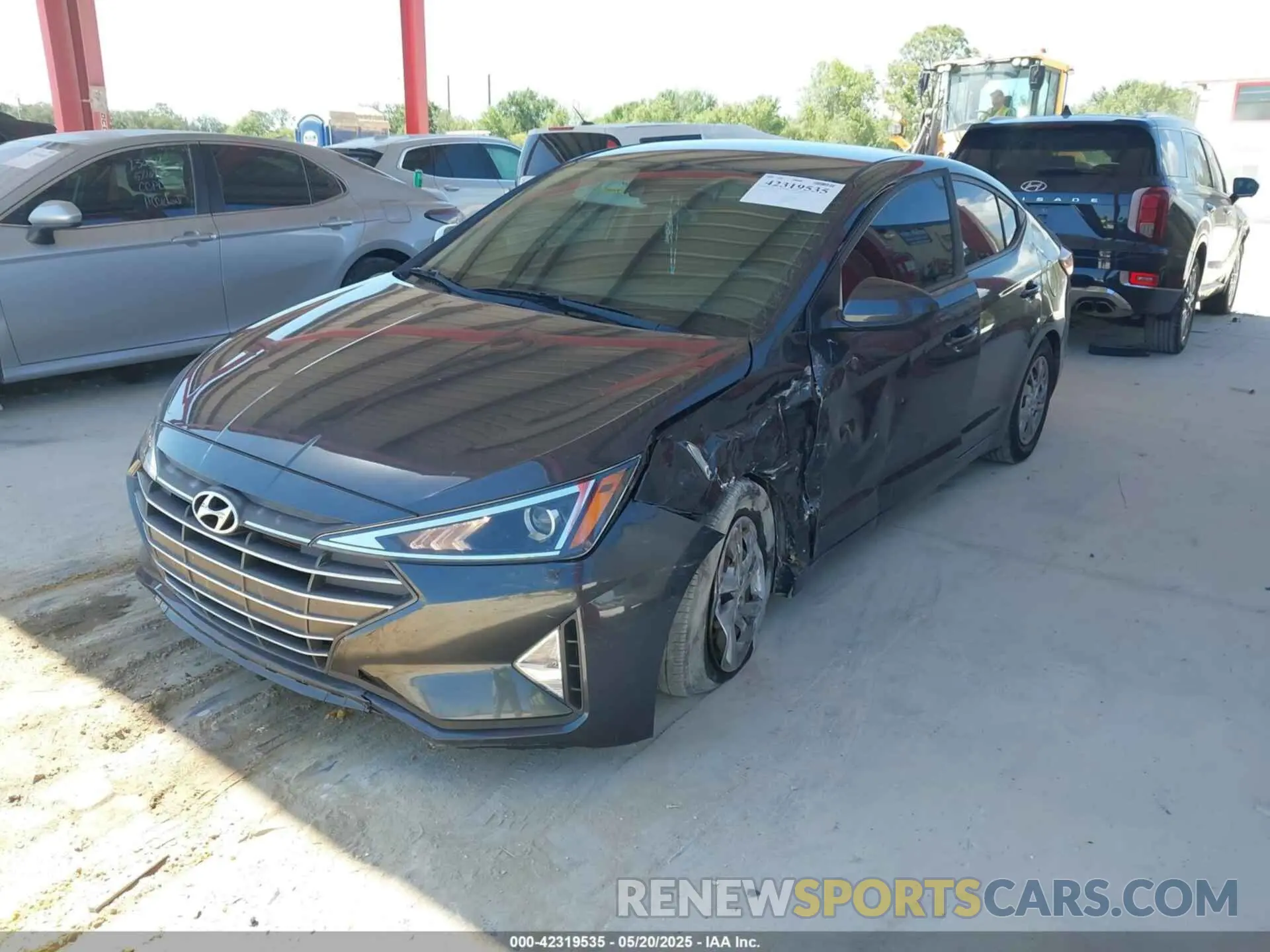 2 Photograph of a damaged car 5NPD74LF0LH598831 HYUNDAI ELANTRA 2020
