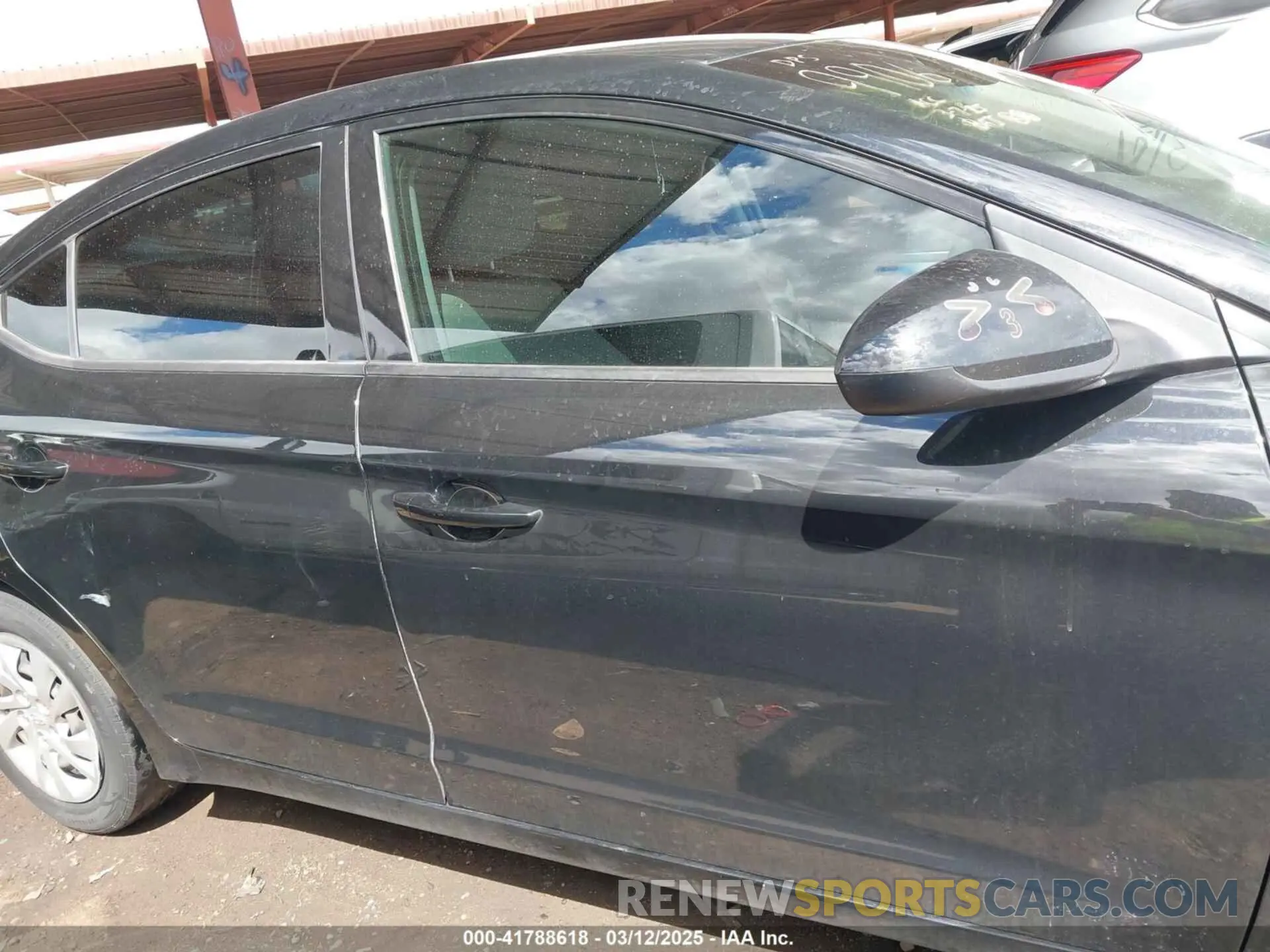 13 Photograph of a damaged car 5NPD74LF0LH606457 HYUNDAI ELANTRA 2020