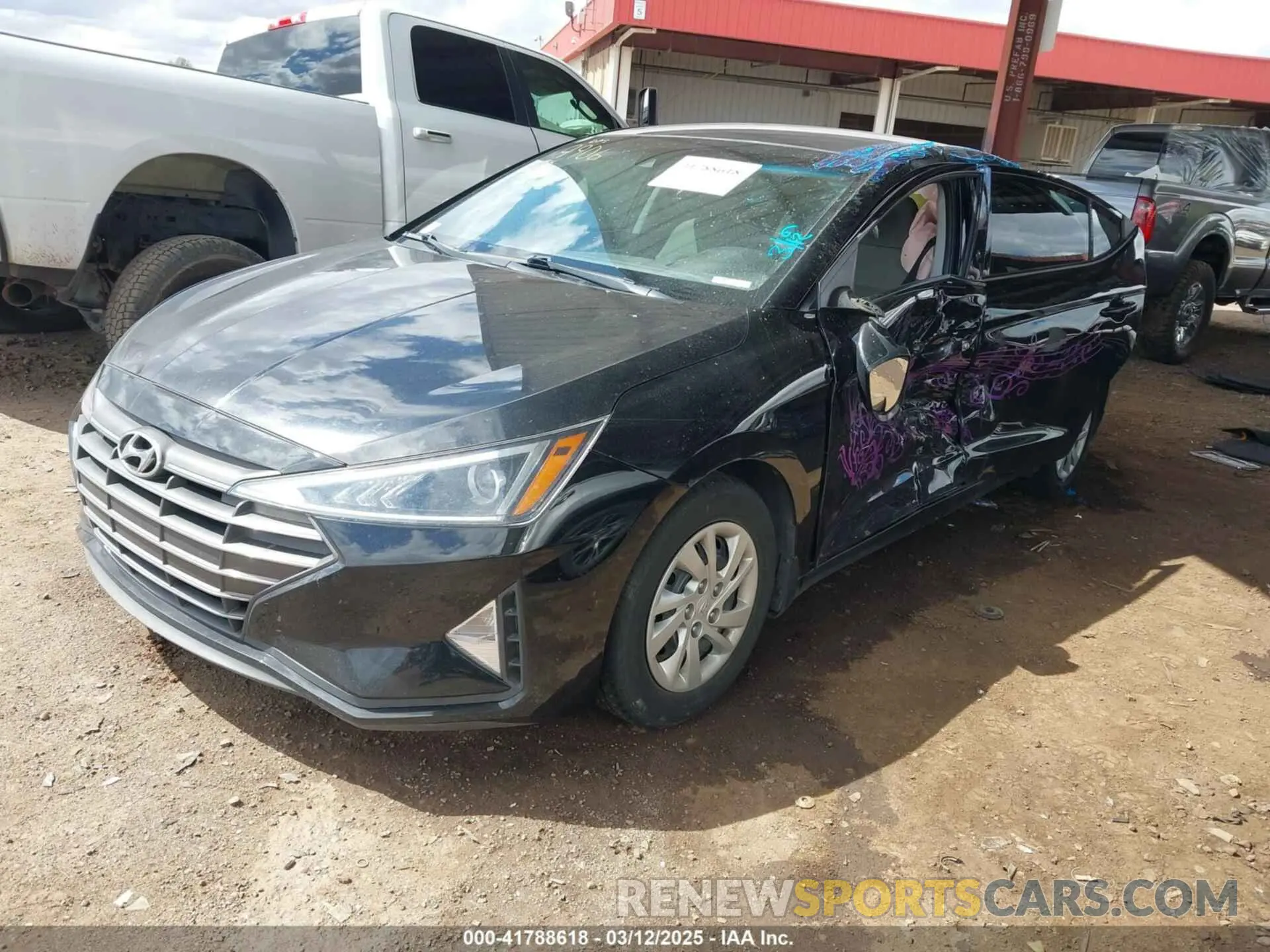 2 Photograph of a damaged car 5NPD74LF0LH606457 HYUNDAI ELANTRA 2020
