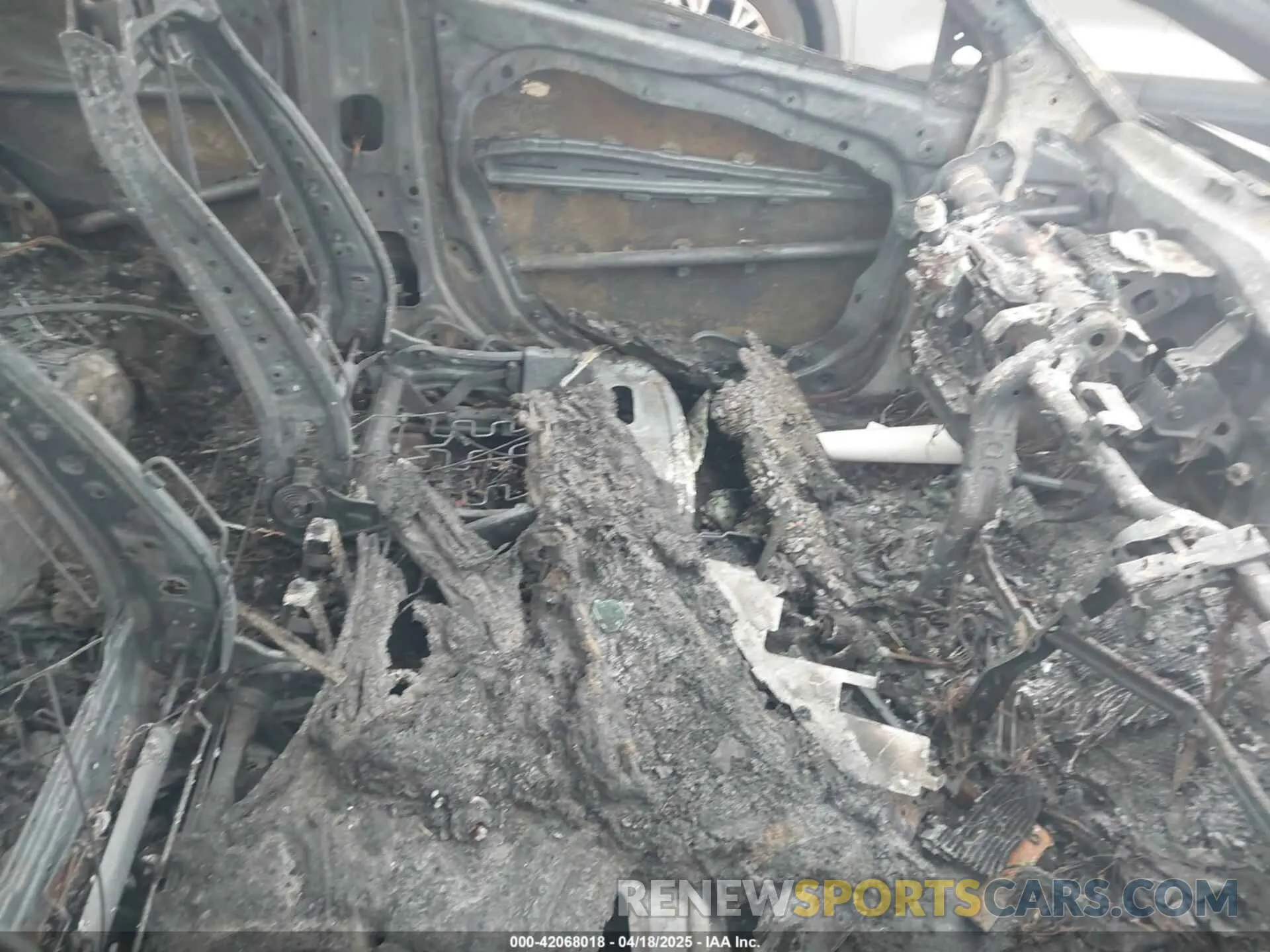 11 Photograph of a damaged car 5NPD74LF2LH501645 HYUNDAI ELANTRA 2020