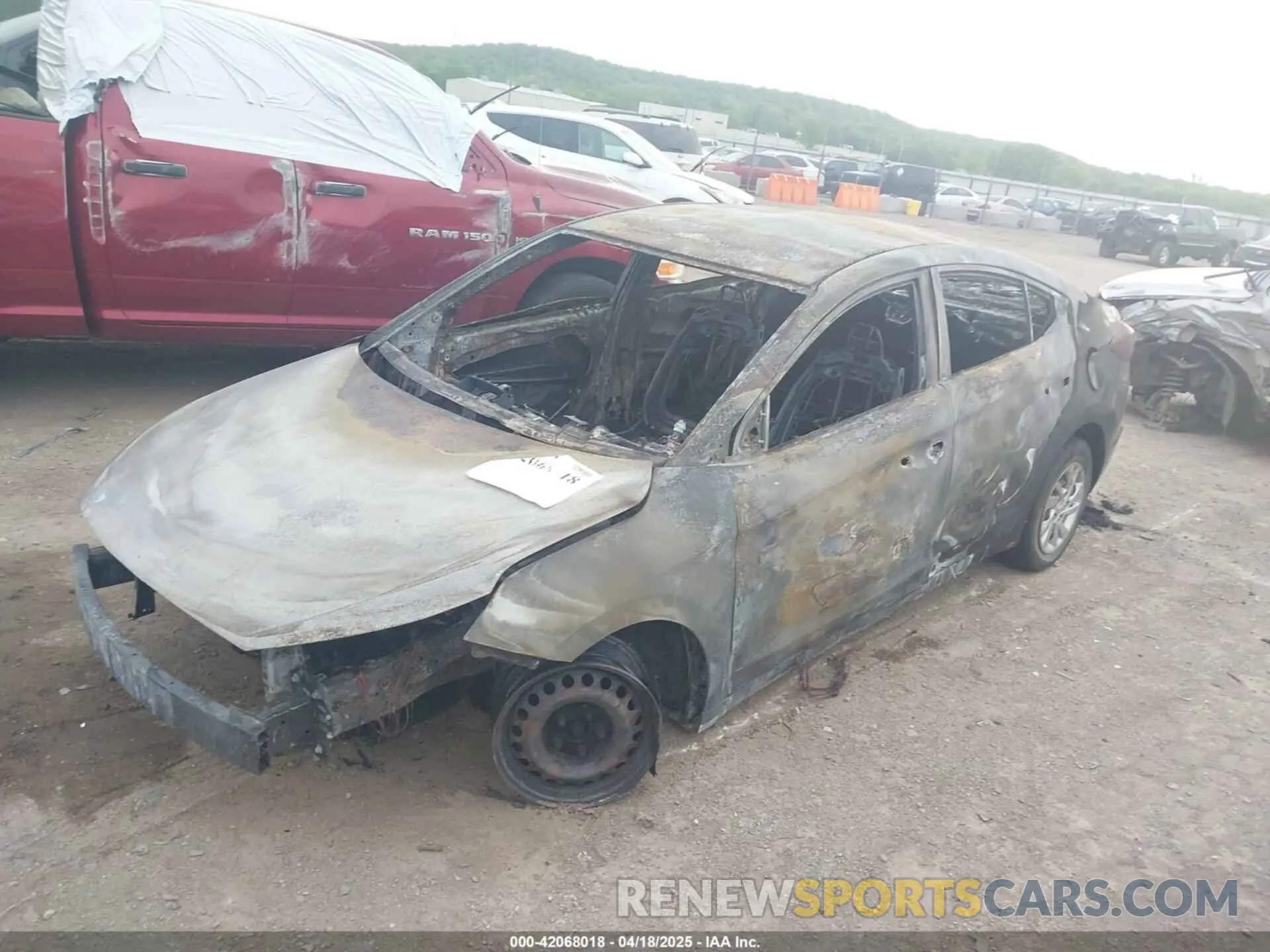 15 Photograph of a damaged car 5NPD74LF2LH501645 HYUNDAI ELANTRA 2020