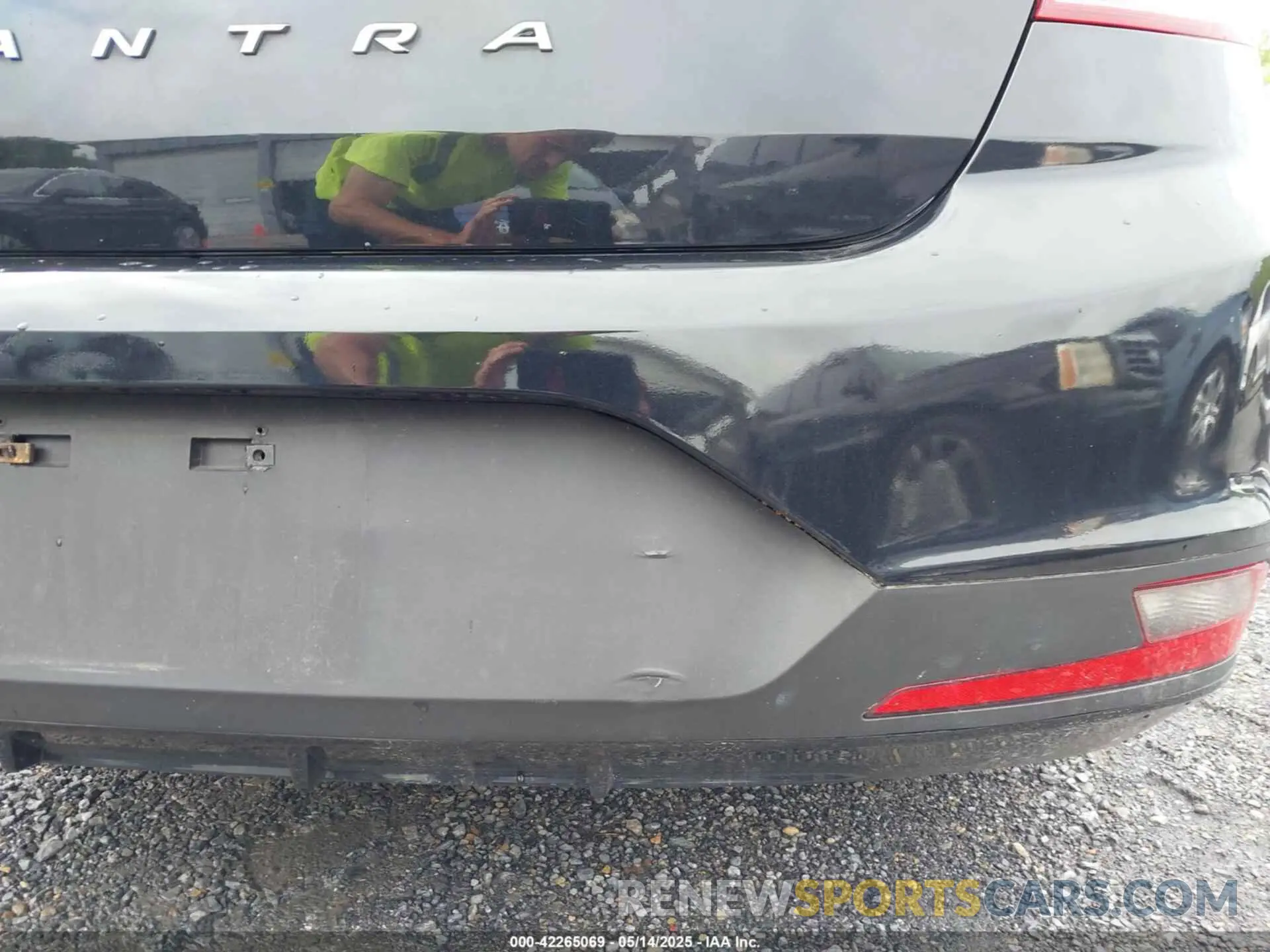 20 Photograph of a damaged car 5NPD74LF2LH510135 HYUNDAI ELANTRA 2020