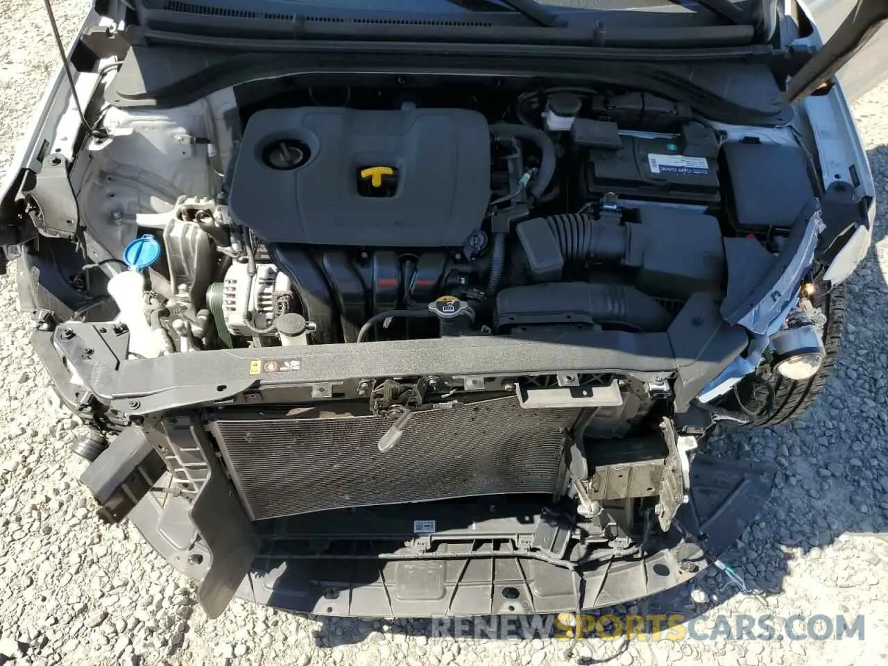 11 Photograph of a damaged car 5NPD74LF2LH520339 HYUNDAI ELANTRA 2020