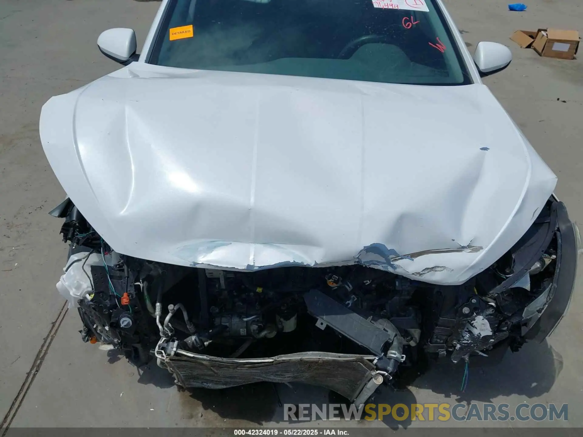 6 Photograph of a damaged car 5NPD74LF2LH562915 HYUNDAI ELANTRA 2020