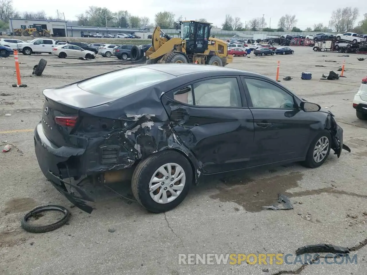 3 Фотография поврежденного автомобиля 5NPD74LF3LH511617 HYUNDAI ELANTRA 2020