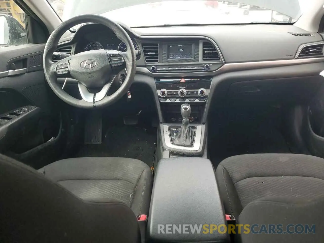 8 Фотография поврежденного автомобиля 5NPD74LF3LH511617 HYUNDAI ELANTRA 2020