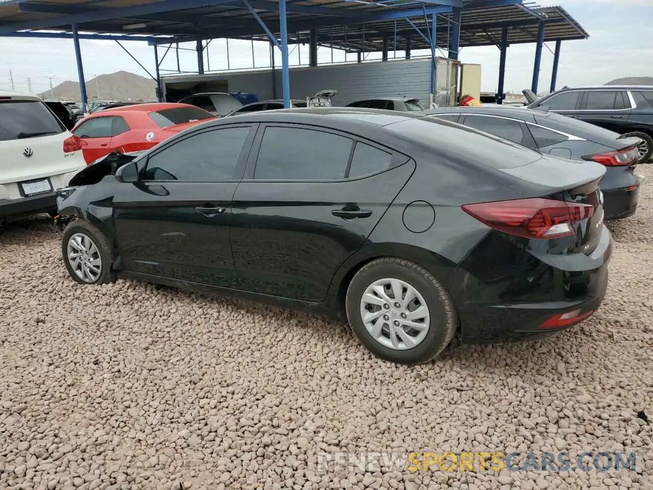 2 Photograph of a damaged car 5NPD74LF3LH518521 HYUNDAI ELANTRA 2020