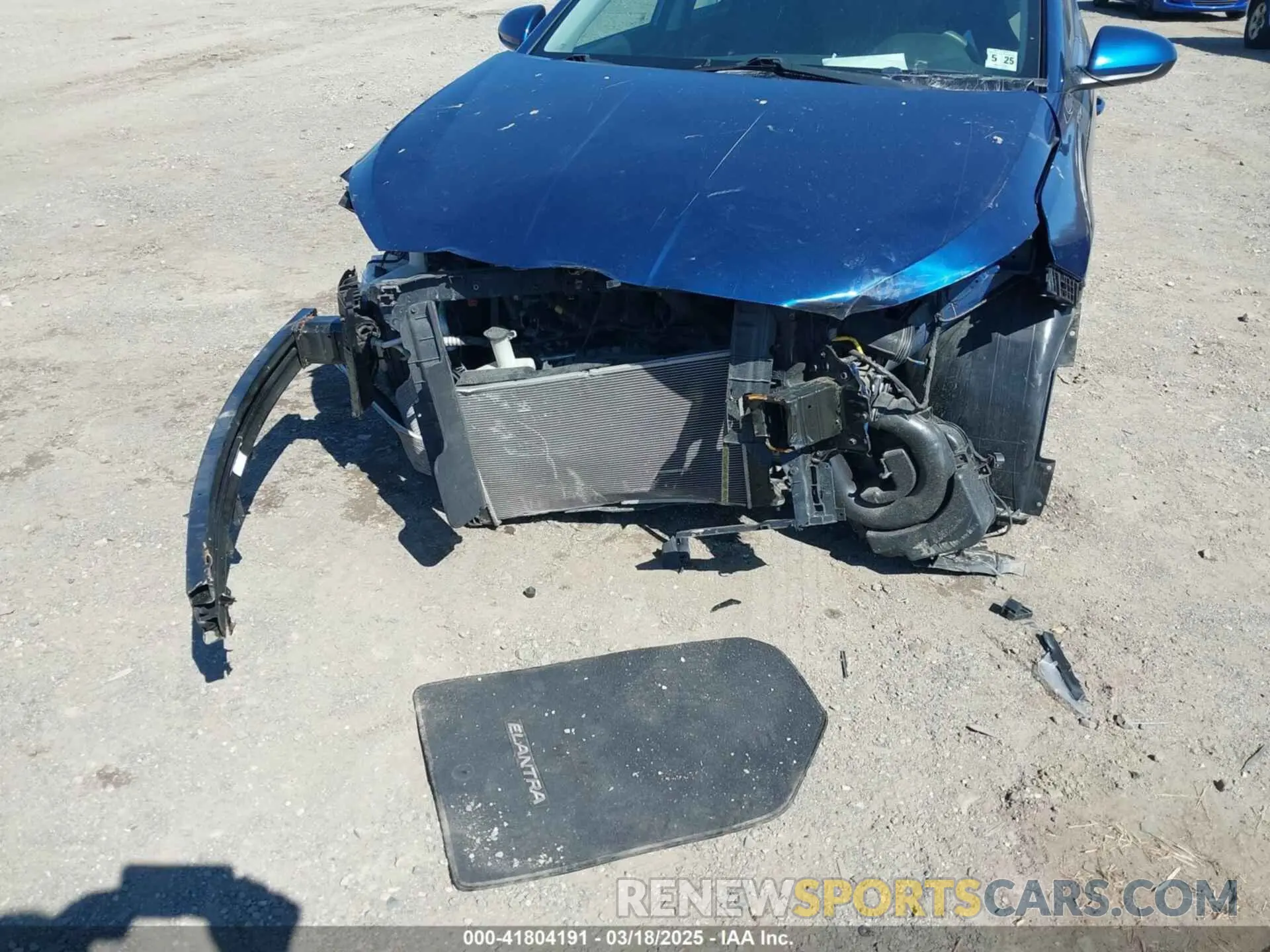 6 Photograph of a damaged car 5NPD74LF3LH528109 HYUNDAI ELANTRA 2020