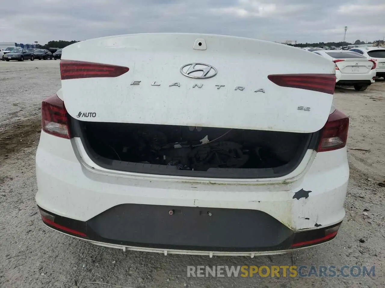 6 Фотография поврежденного автомобиля 5NPD74LF3LH588813 HYUNDAI ELANTRA 2020