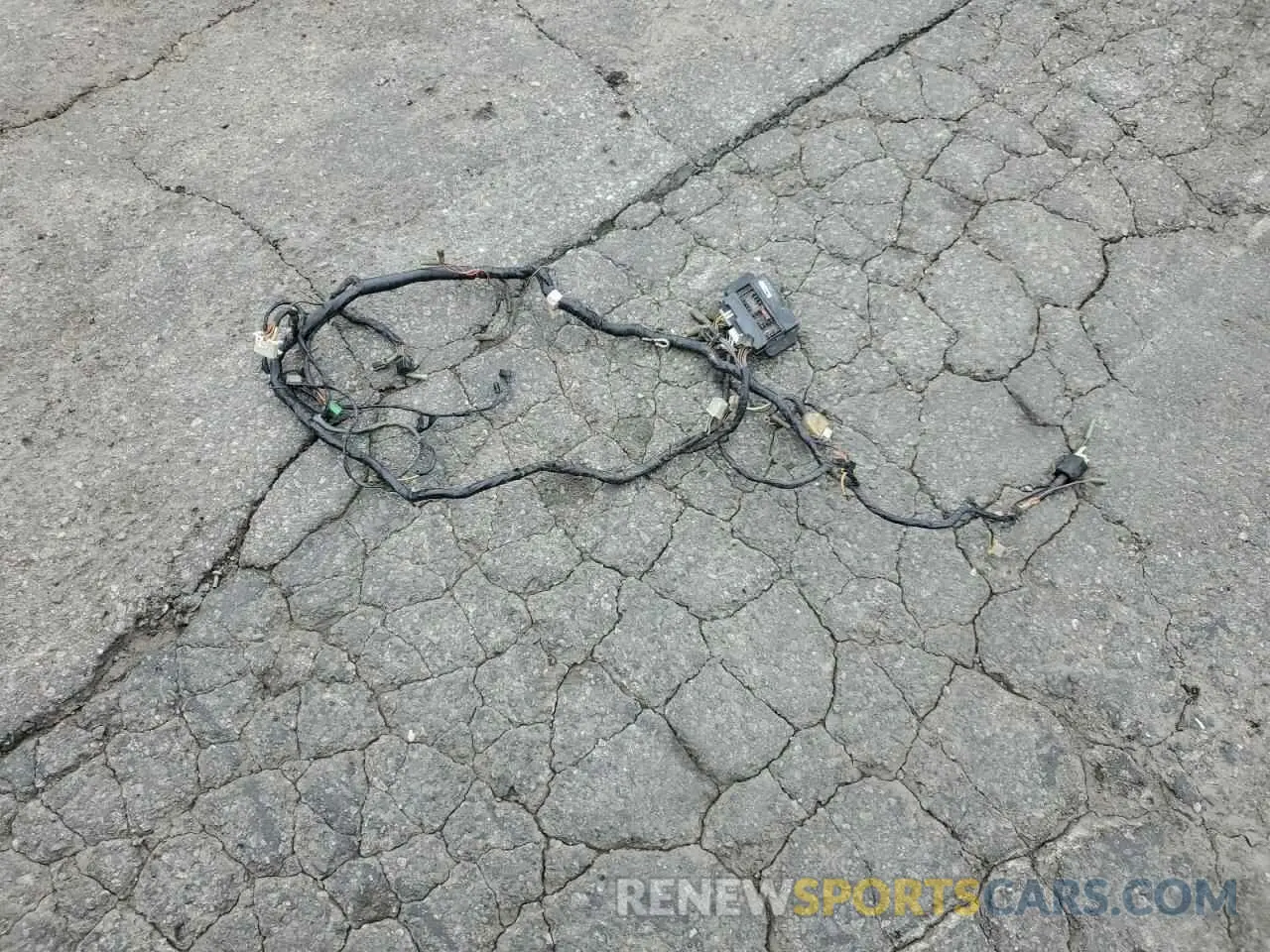 12 Photograph of a damaged car 5NPD74LF3LH597186 HYUNDAI ELANTRA 2020