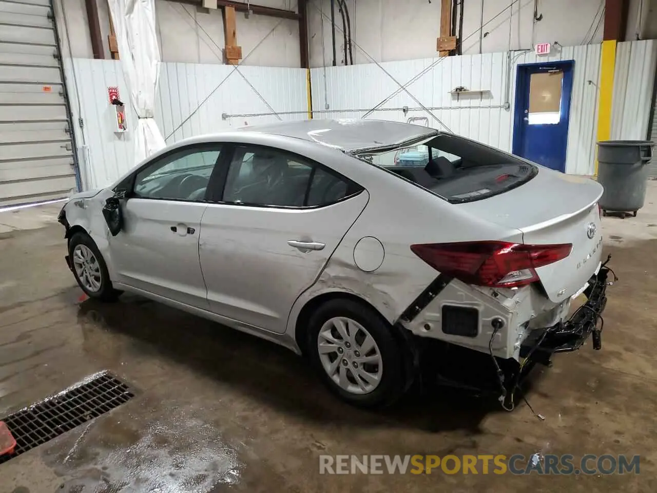 2 Photograph of a damaged car 5NPD74LF4LH529950 HYUNDAI ELANTRA 2020