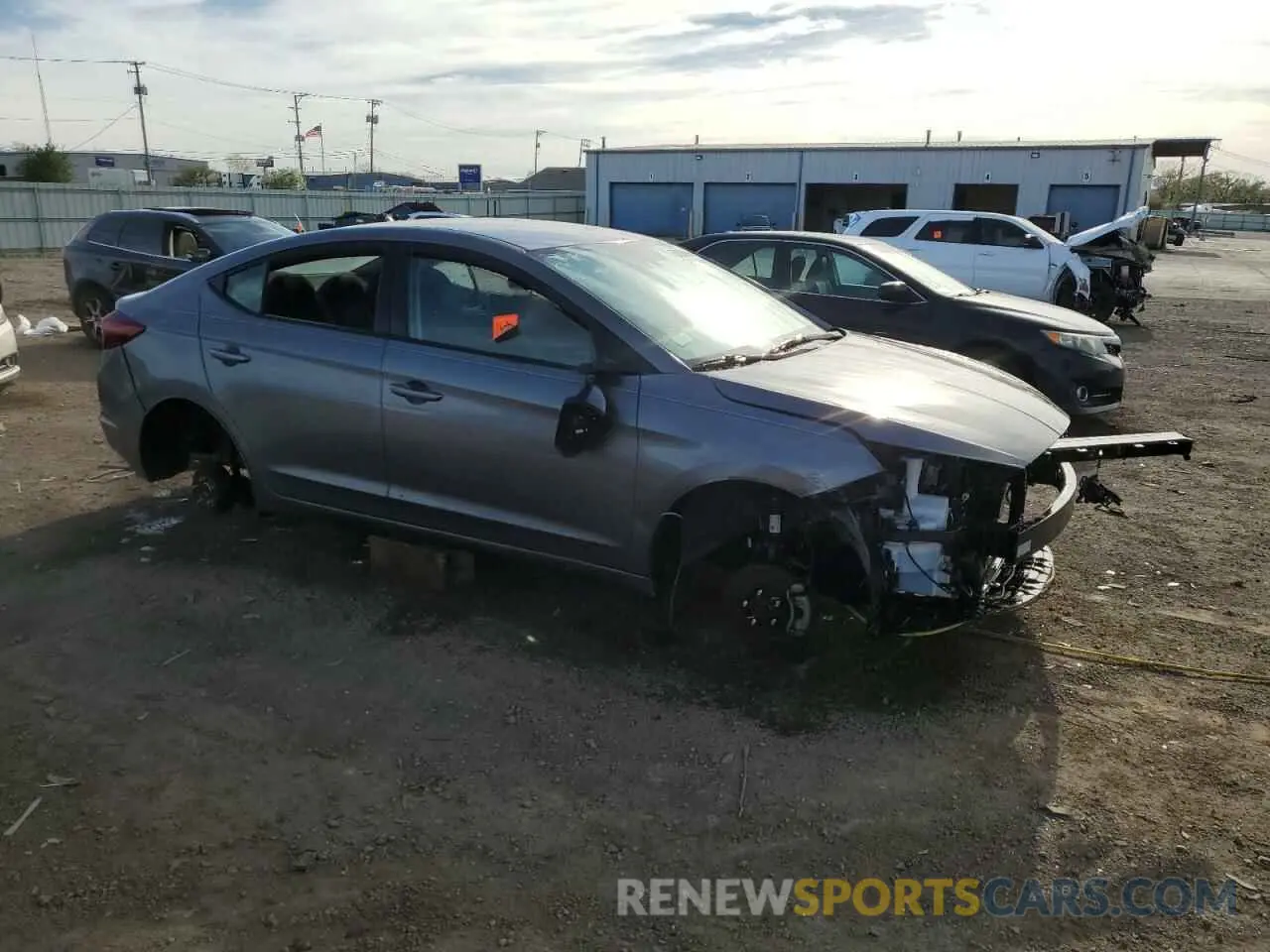 4 Фотография поврежденного автомобиля 5NPD74LF6LH526922 HYUNDAI ELANTRA 2020