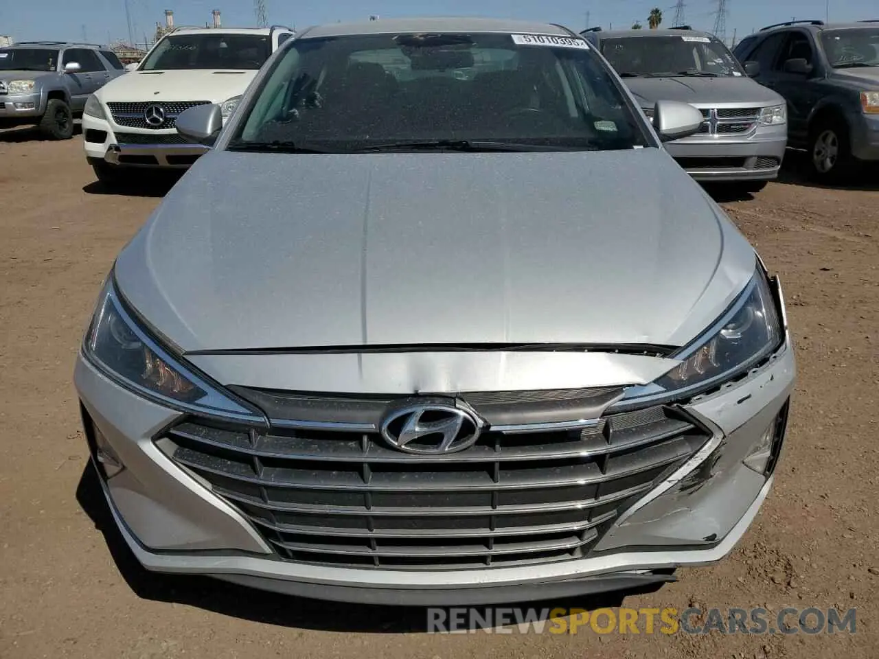 5 Photograph of a damaged car 5NPD74LF7LH512575 HYUNDAI ELANTRA 2020