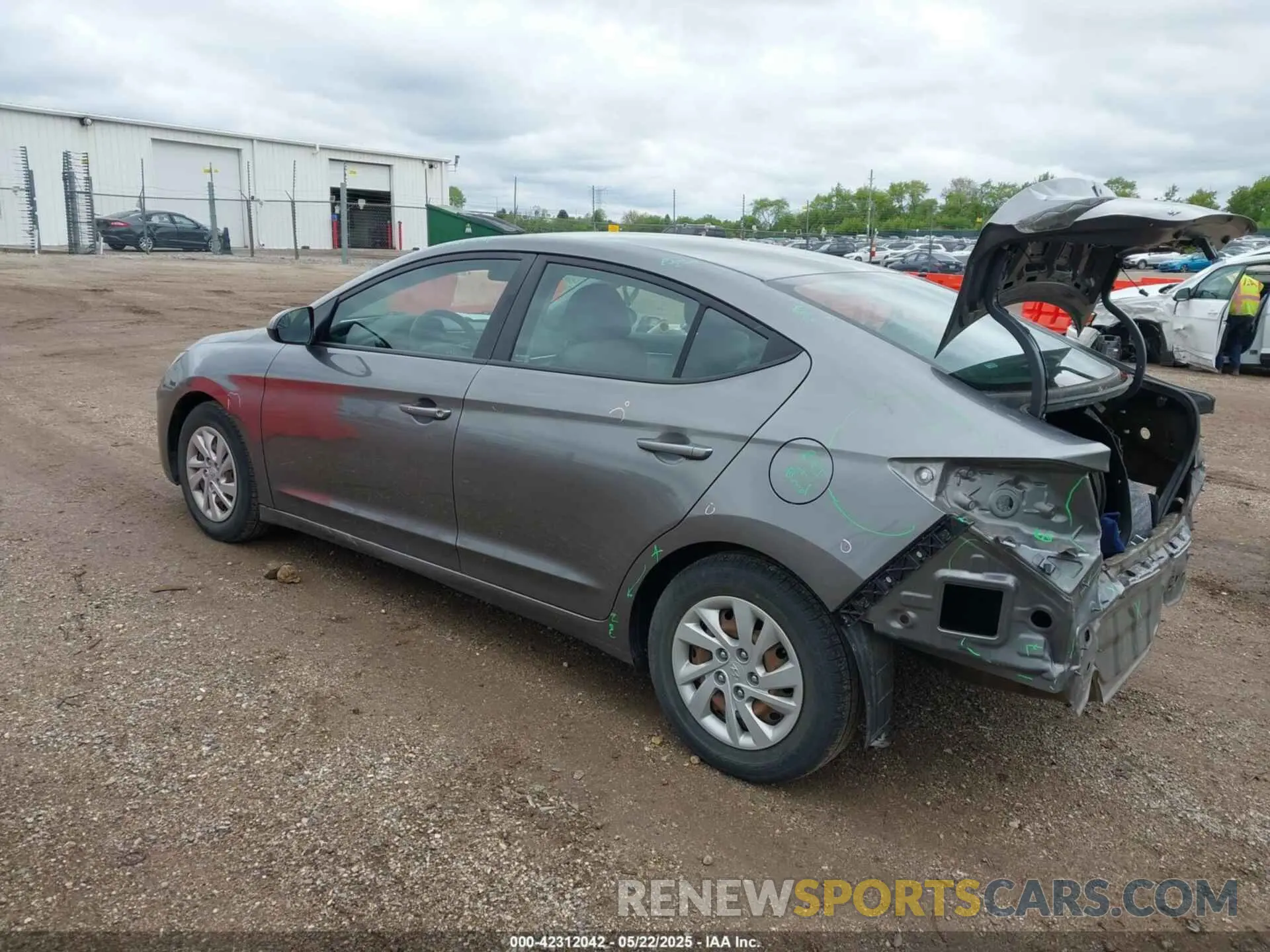 3 Фотография поврежденного автомобиля 5NPD74LF7LH536925 HYUNDAI ELANTRA 2020