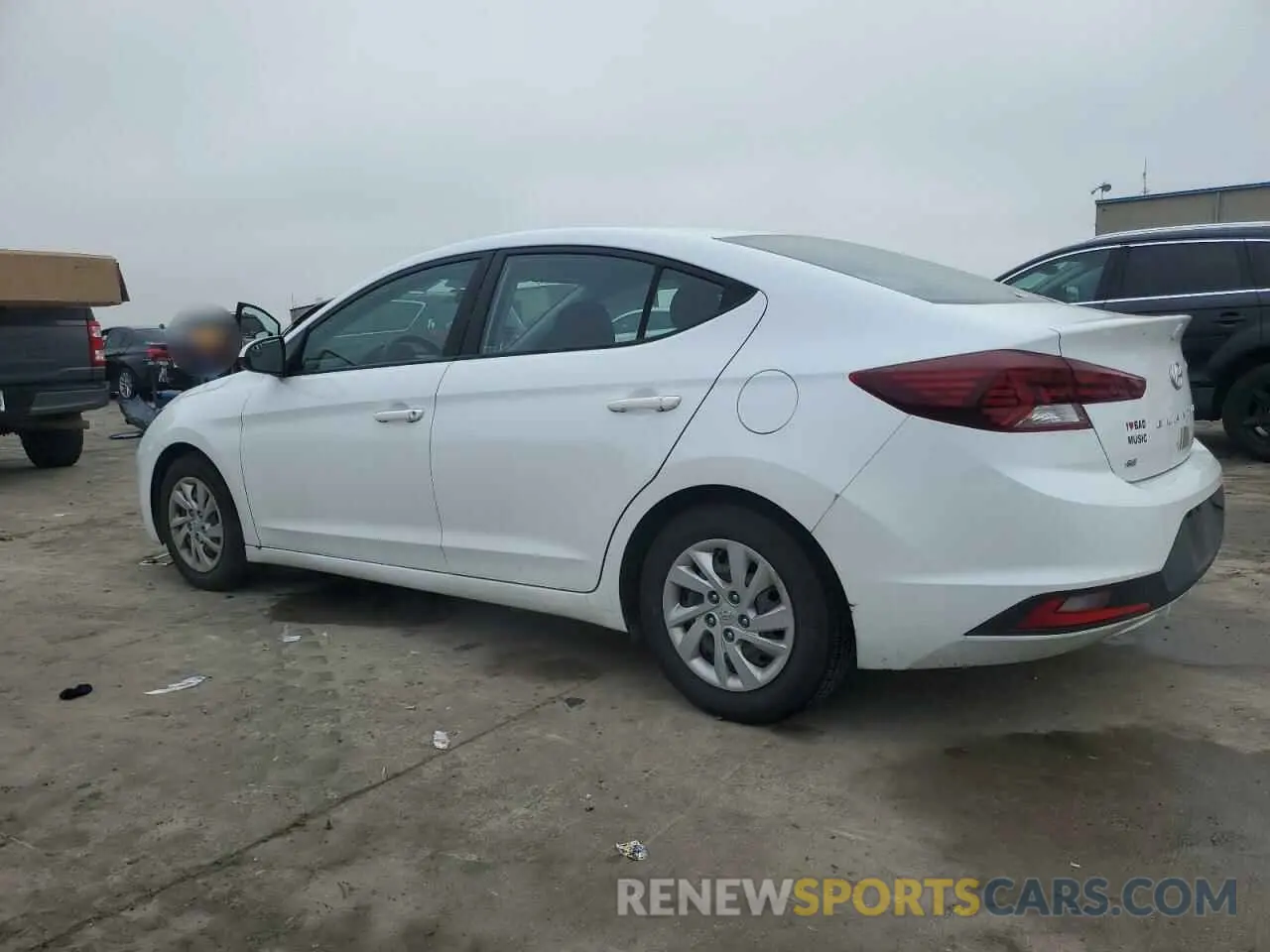 2 Photograph of a damaged car 5NPD74LF8LH610661 HYUNDAI ELANTRA 2020