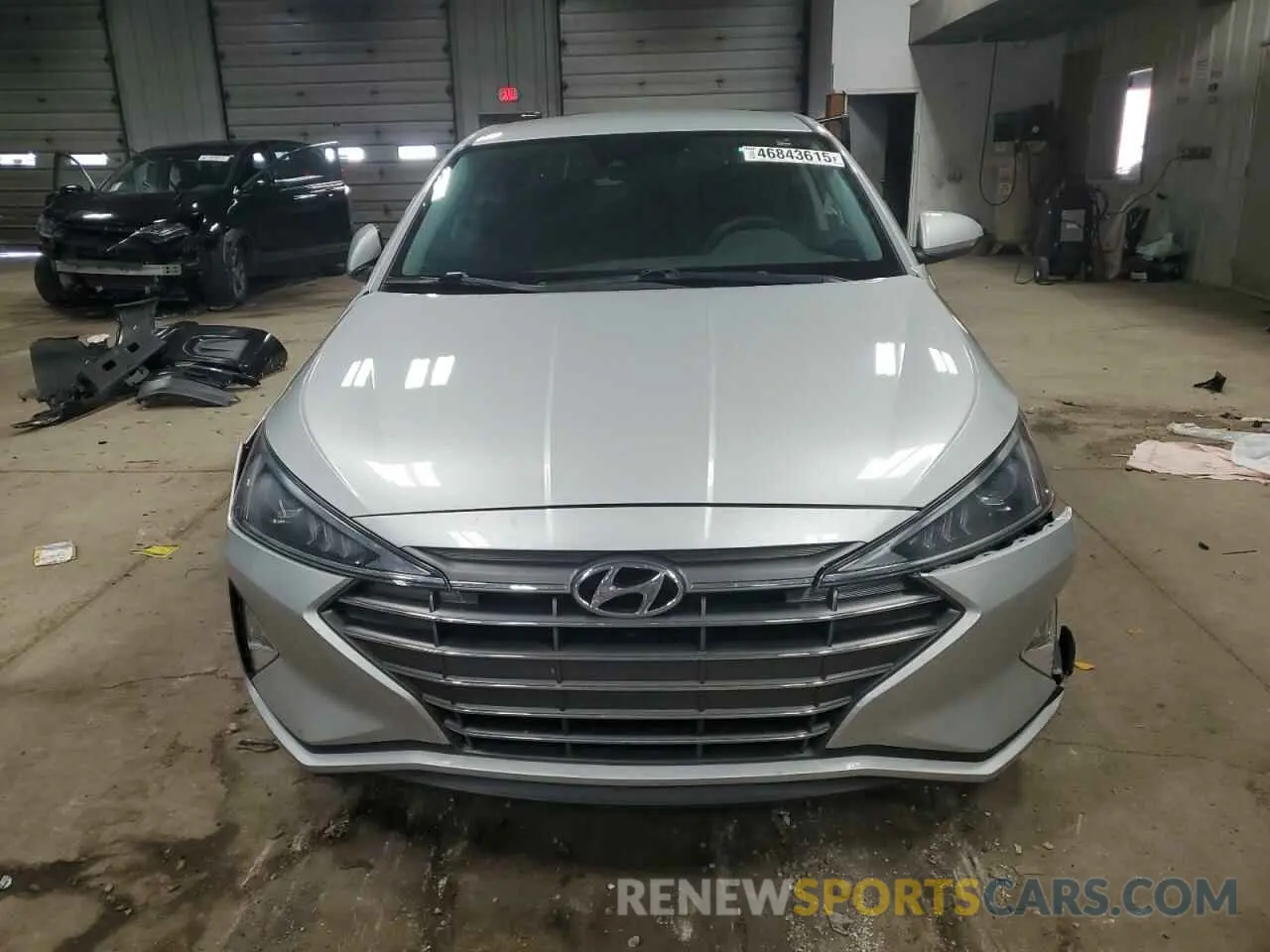 5 Photograph of a damaged car 5NPD74LF9LH505160 HYUNDAI ELANTRA 2020