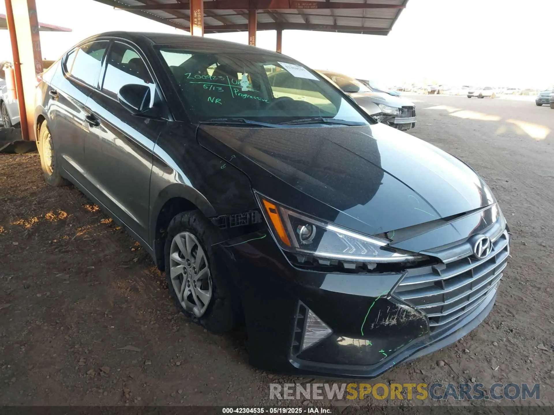 1 Photograph of a damaged car 5NPD74LF9LH541723 HYUNDAI ELANTRA 2020