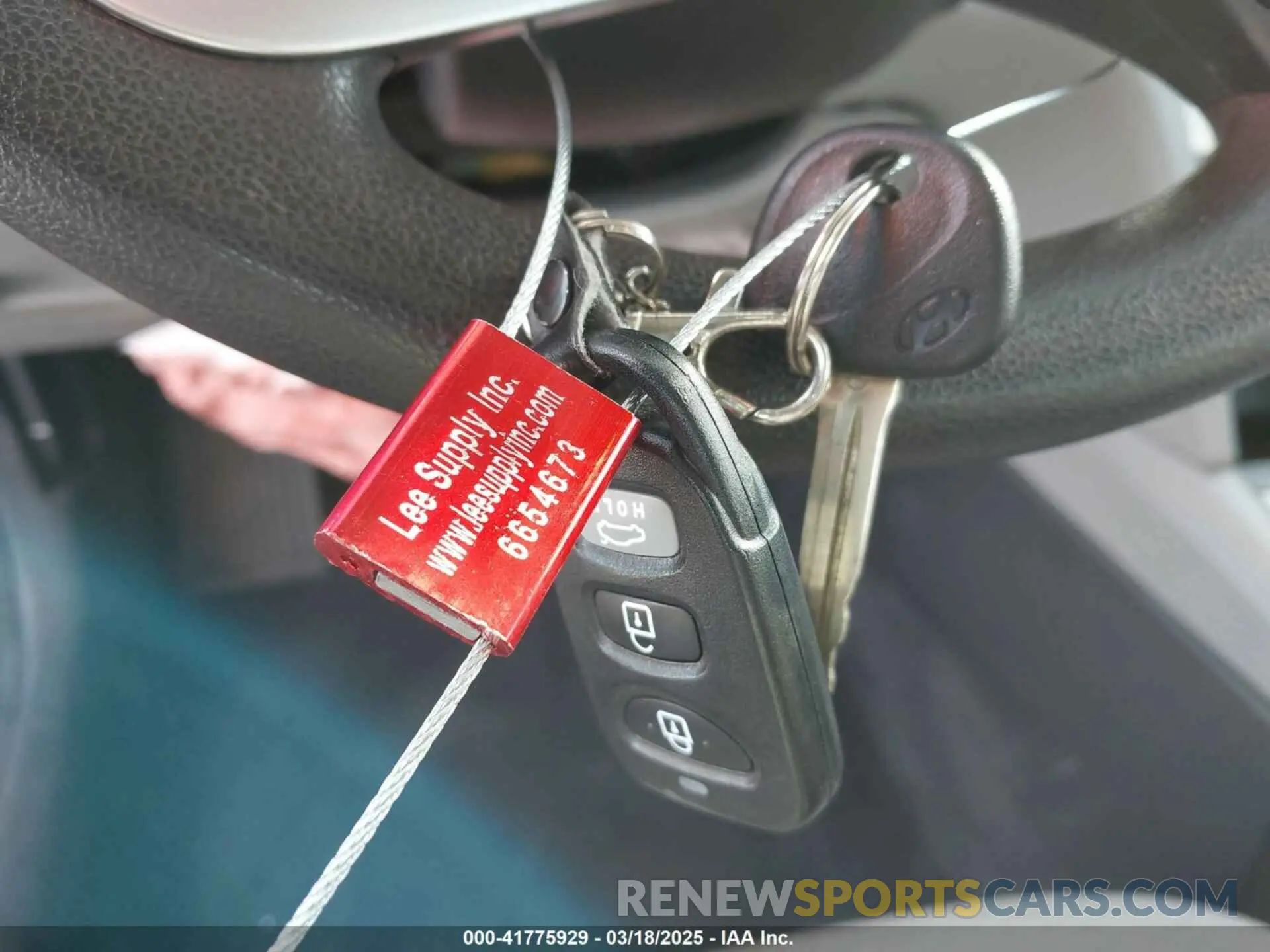11 Photograph of a damaged car 5NPD74LF9LH550695 HYUNDAI ELANTRA 2020