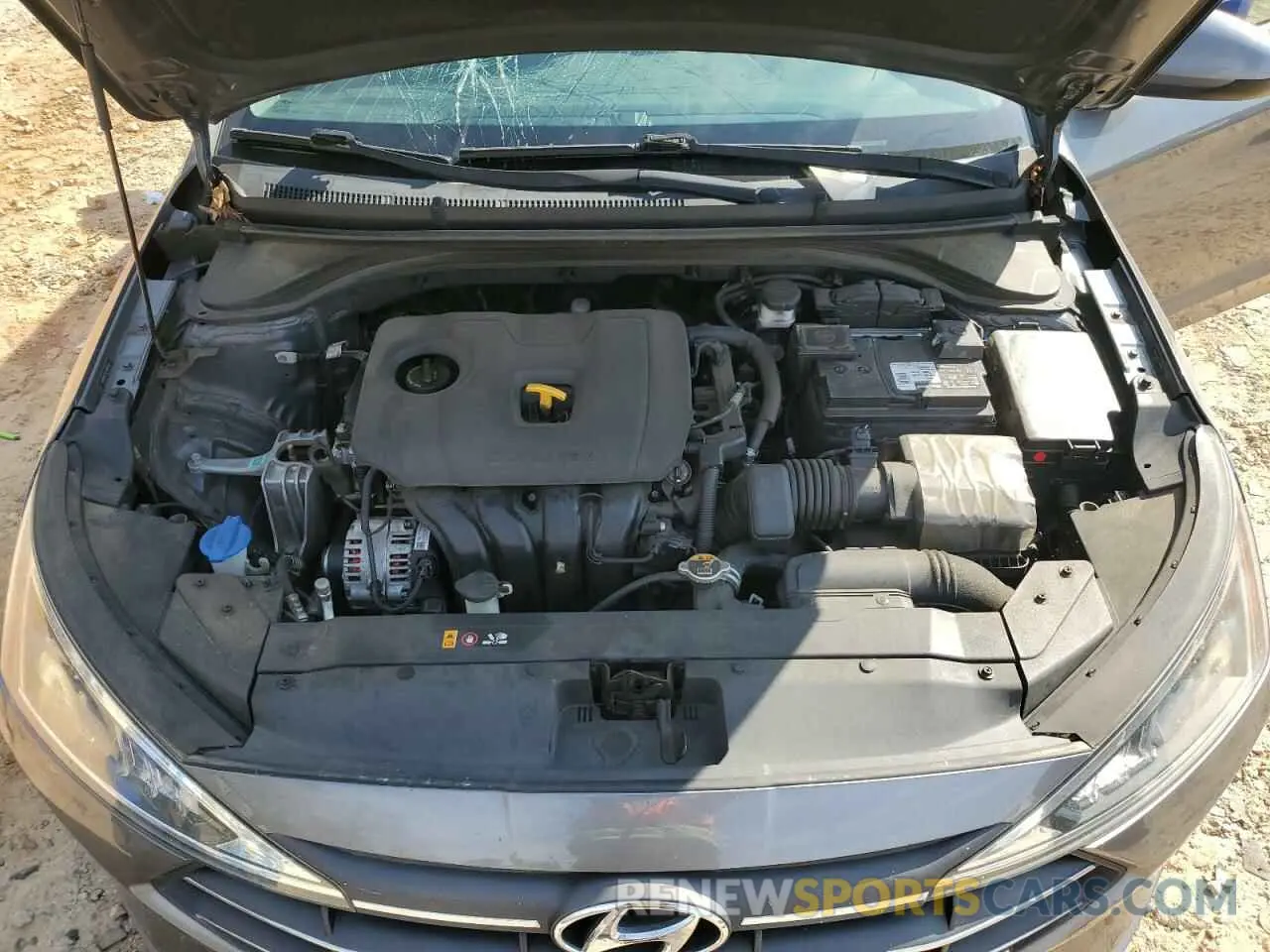 13 Photograph of a damaged car 5NPD84LF0LH499164 HYUNDAI ELANTRA 2020