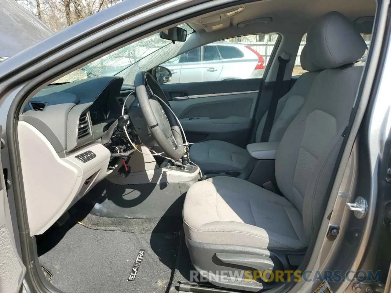 7 Photograph of a damaged car 5NPD84LF0LH499164 HYUNDAI ELANTRA 2020