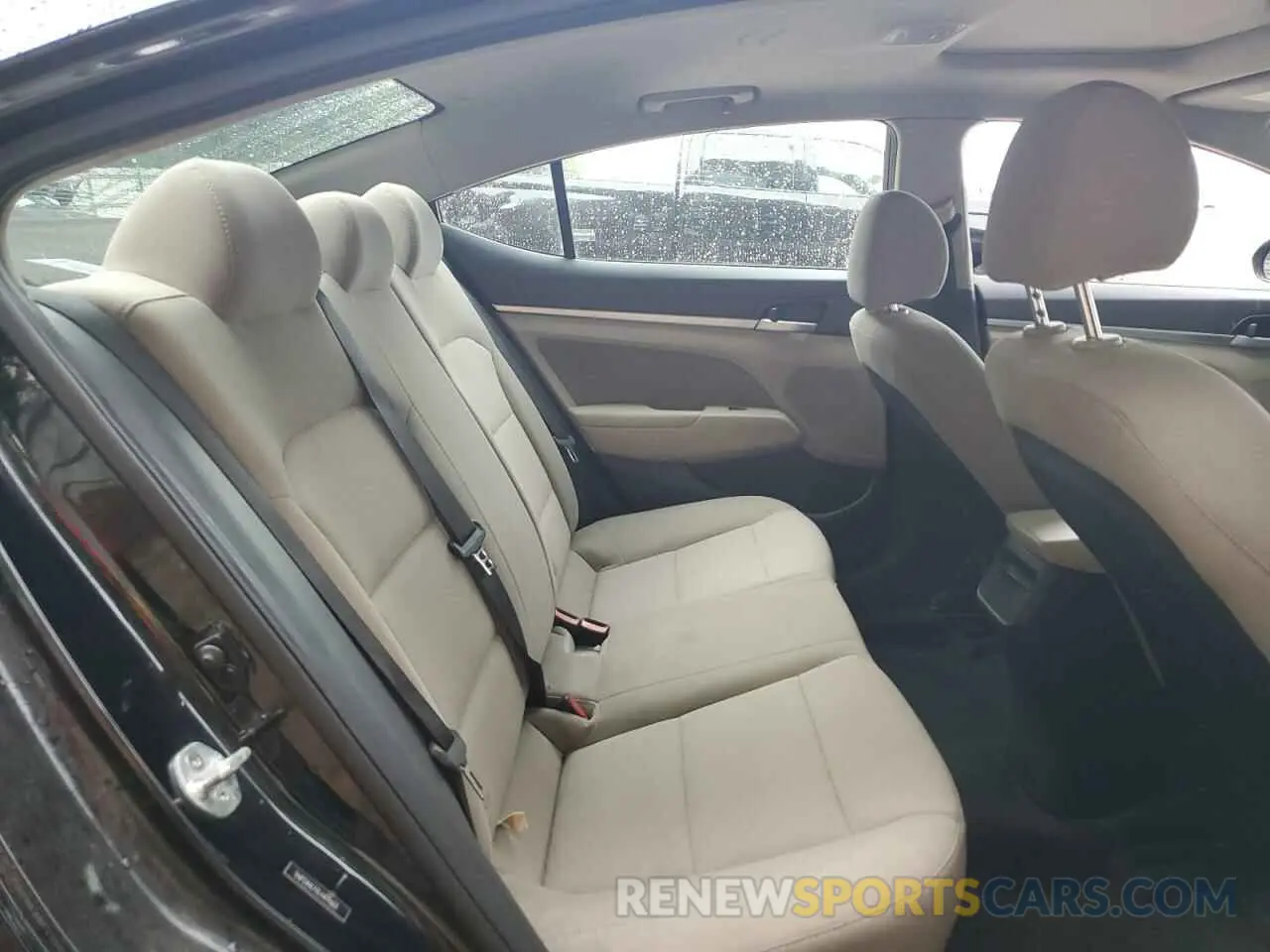 10 Фотография поврежденного автомобиля 5NPD84LF0LH499603 HYUNDAI ELANTRA 2020