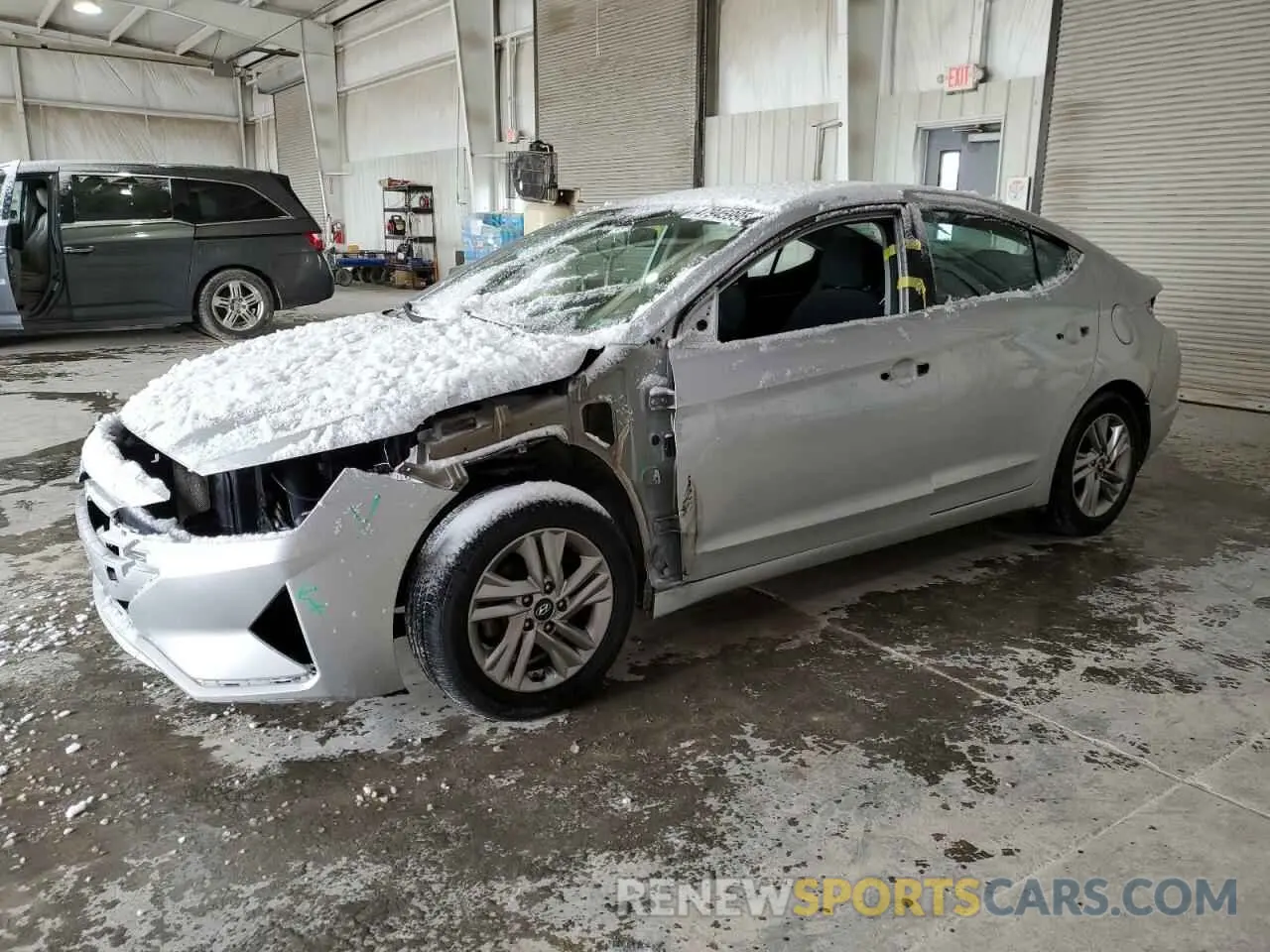1 Photograph of a damaged car 5NPD84LF0LH519736 HYUNDAI ELANTRA 2020