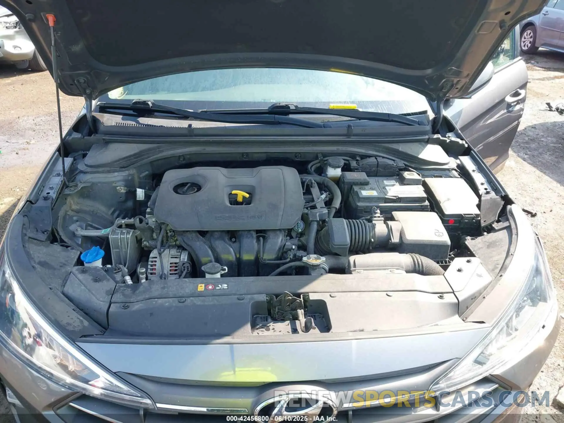 10 Photograph of a damaged car 5NPD84LF0LH526802 HYUNDAI ELANTRA 2020