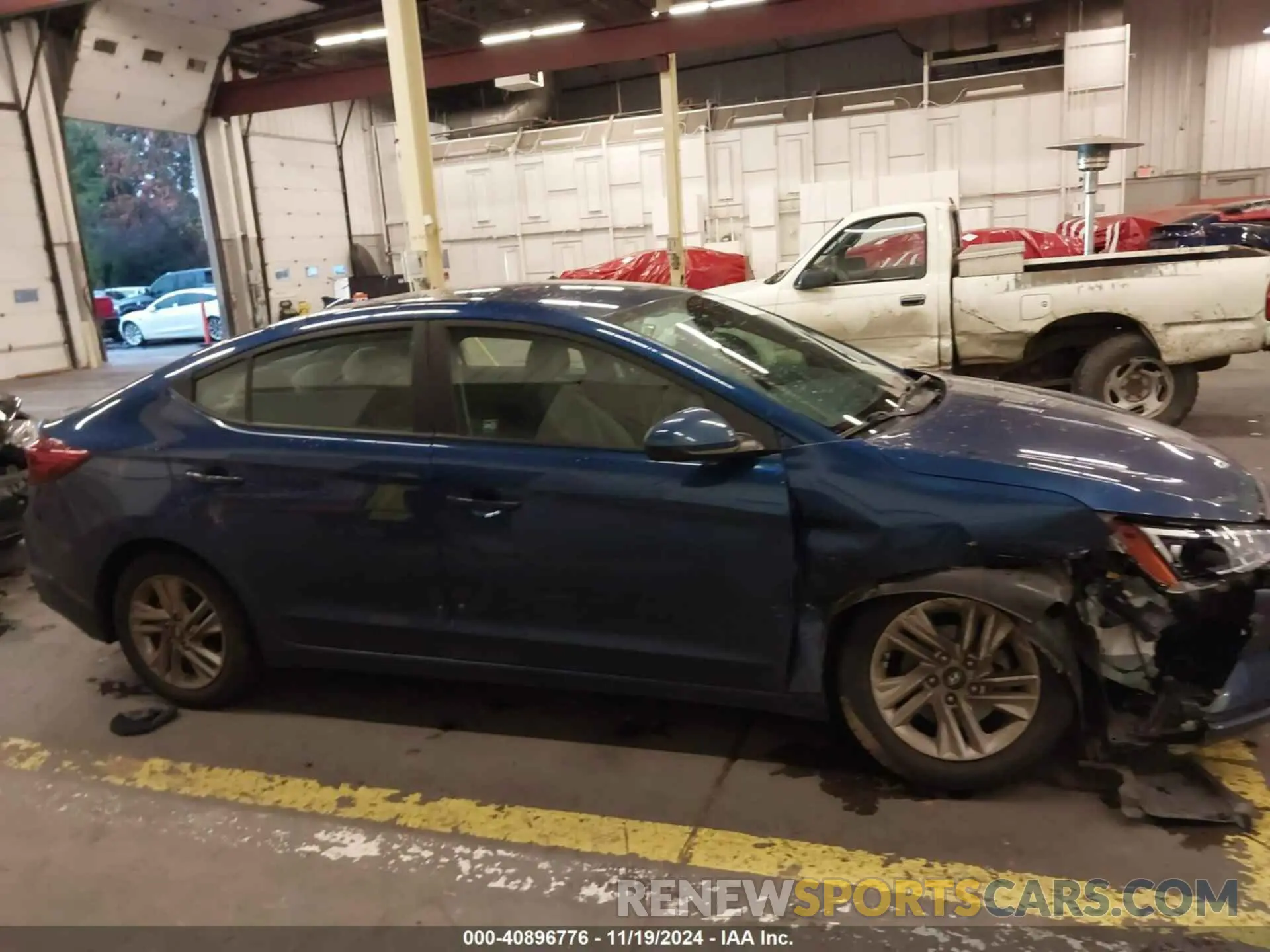 13 Фотография поврежденного автомобиля 5NPD84LF0LH560707 HYUNDAI ELANTRA 2020