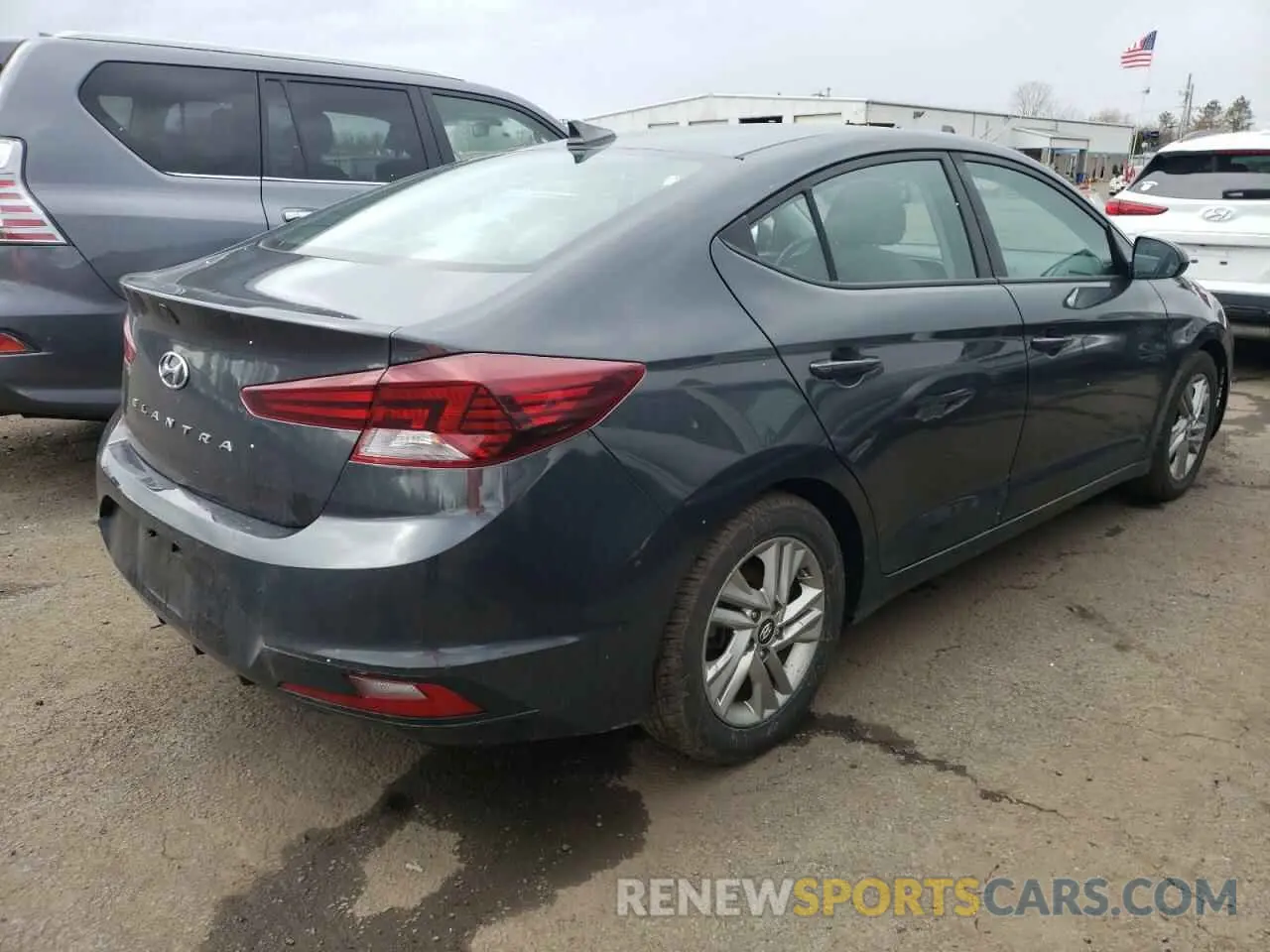 3 Photograph of a damaged car 5NPD84LF0LH562795 HYUNDAI ELANTRA 2020