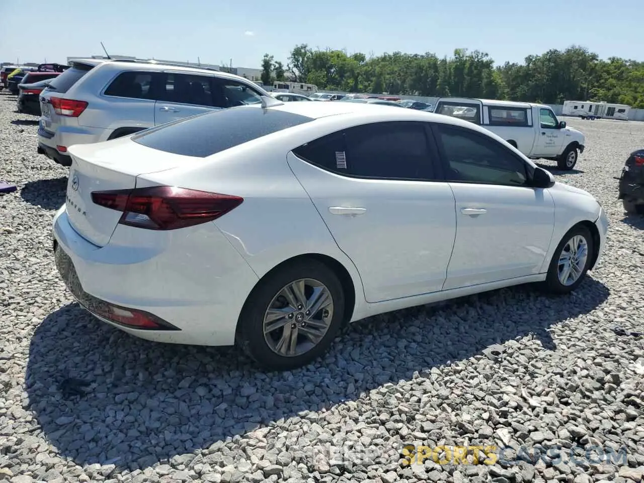 3 Photograph of a damaged car 5NPD84LF0LH565065 HYUNDAI ELANTRA 2020