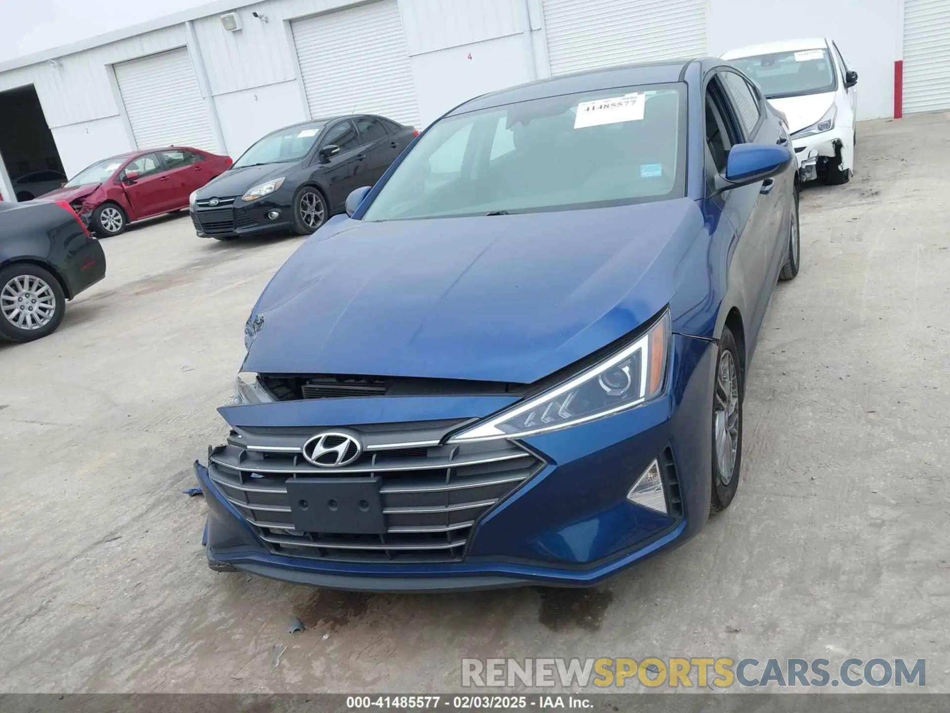 12 Photograph of a damaged car 5NPD84LF0LH570234 HYUNDAI ELANTRA 2020