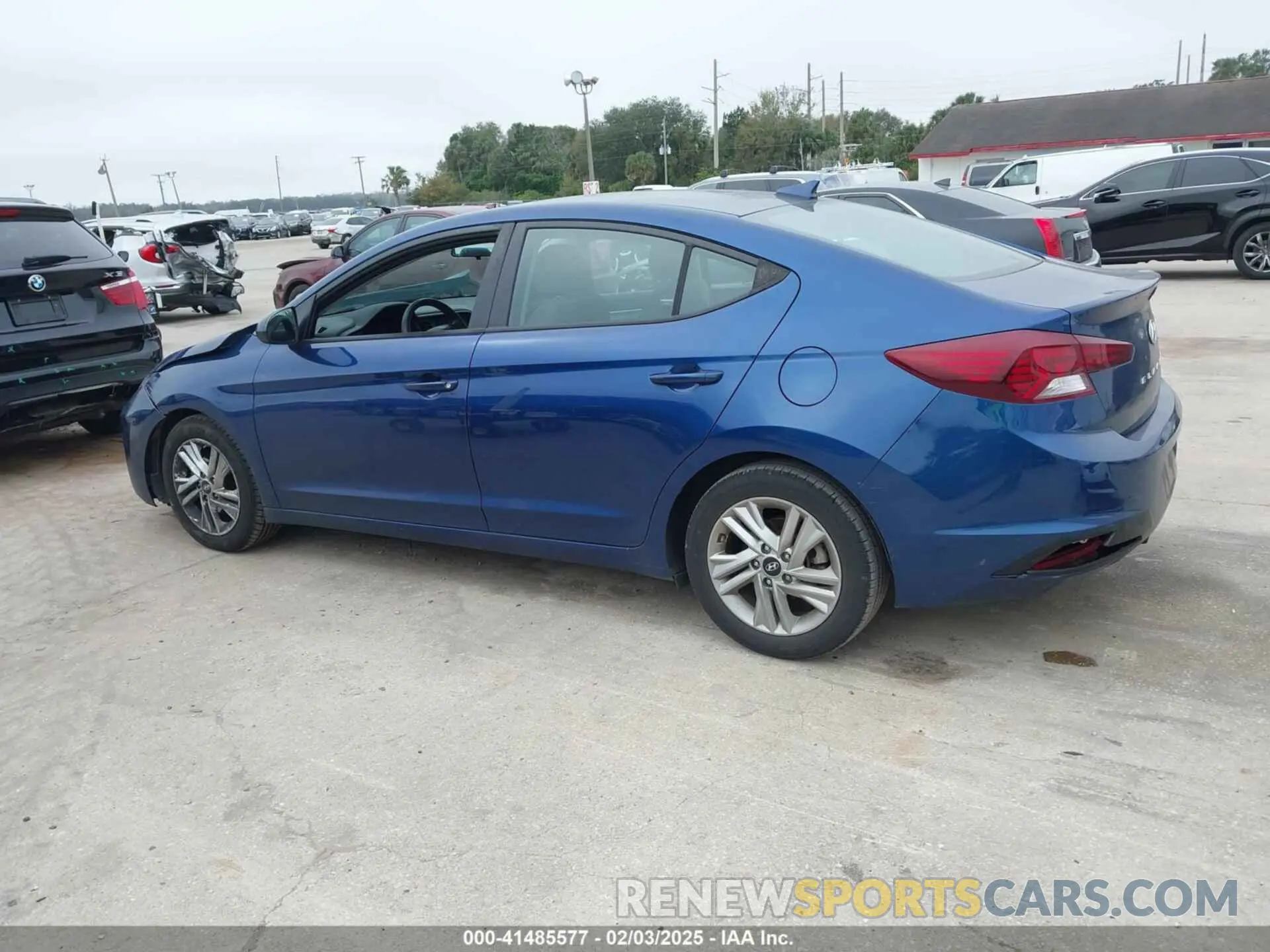 14 Photograph of a damaged car 5NPD84LF0LH570234 HYUNDAI ELANTRA 2020