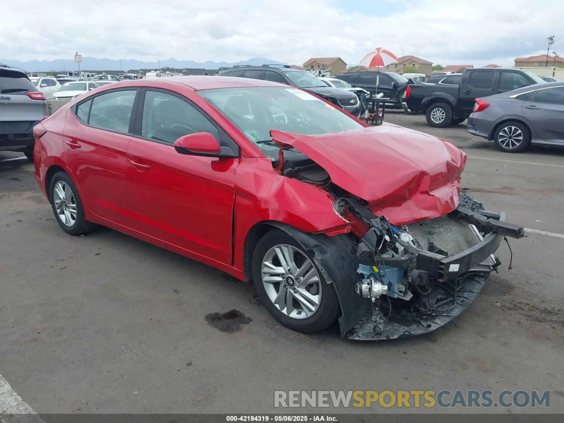 1 Photograph of a damaged car 5NPD84LF0LH577975 HYUNDAI ELANTRA 2020