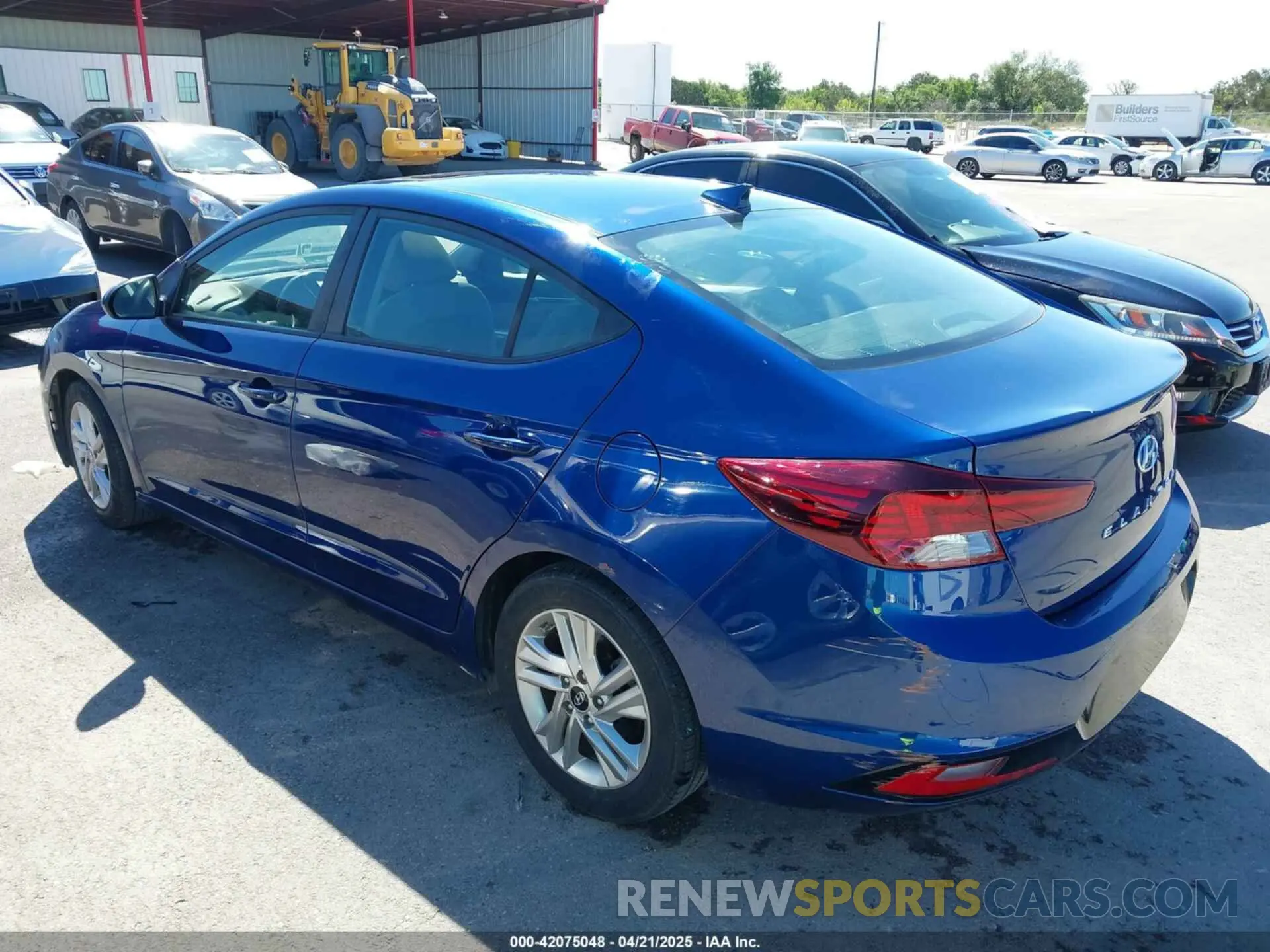 3 Фотография поврежденного автомобиля 5NPD84LF0LH586904 HYUNDAI ELANTRA 2020
