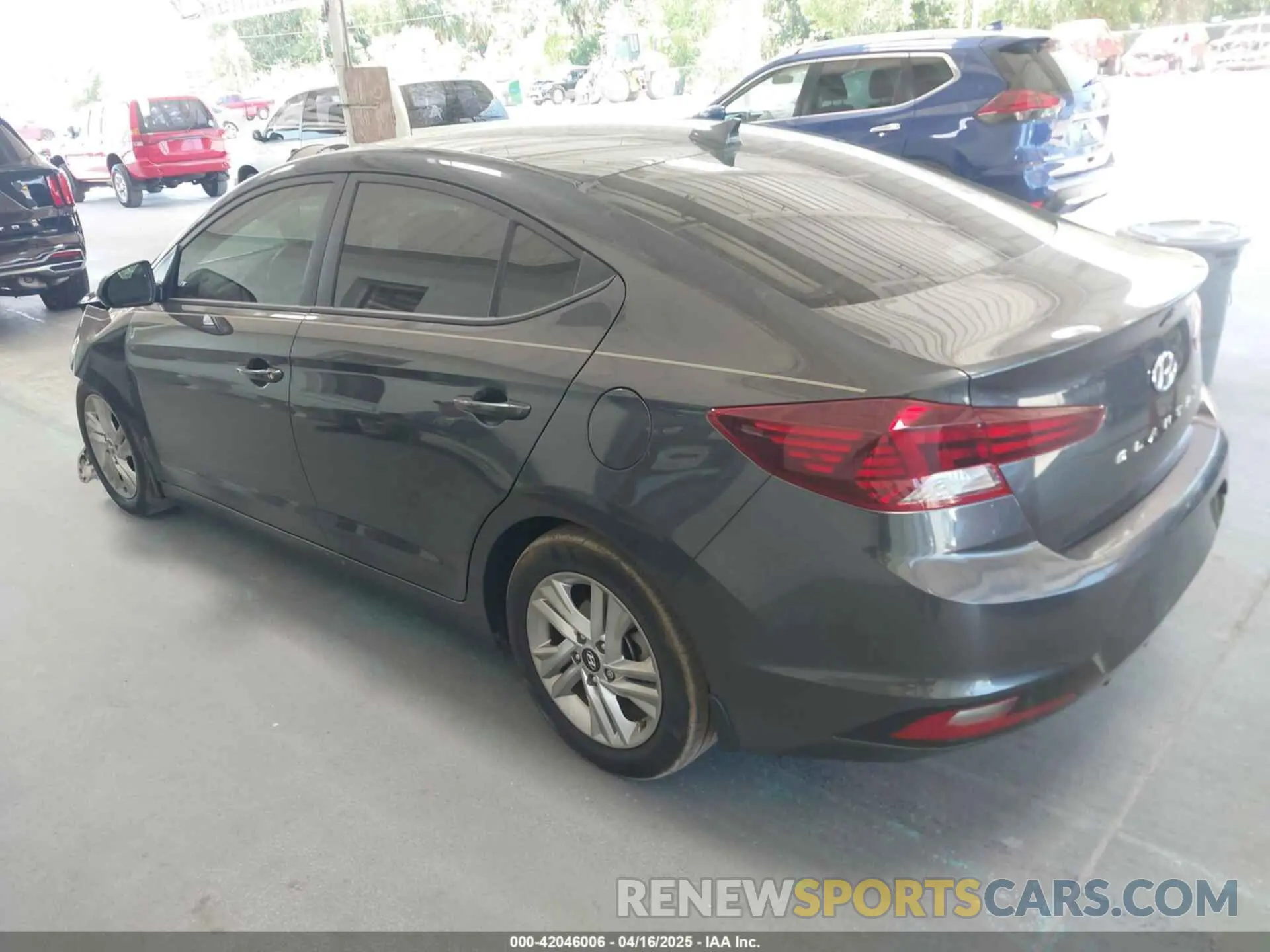 3 Фотография поврежденного автомобиля 5NPD84LF0LH604124 HYUNDAI ELANTRA 2020