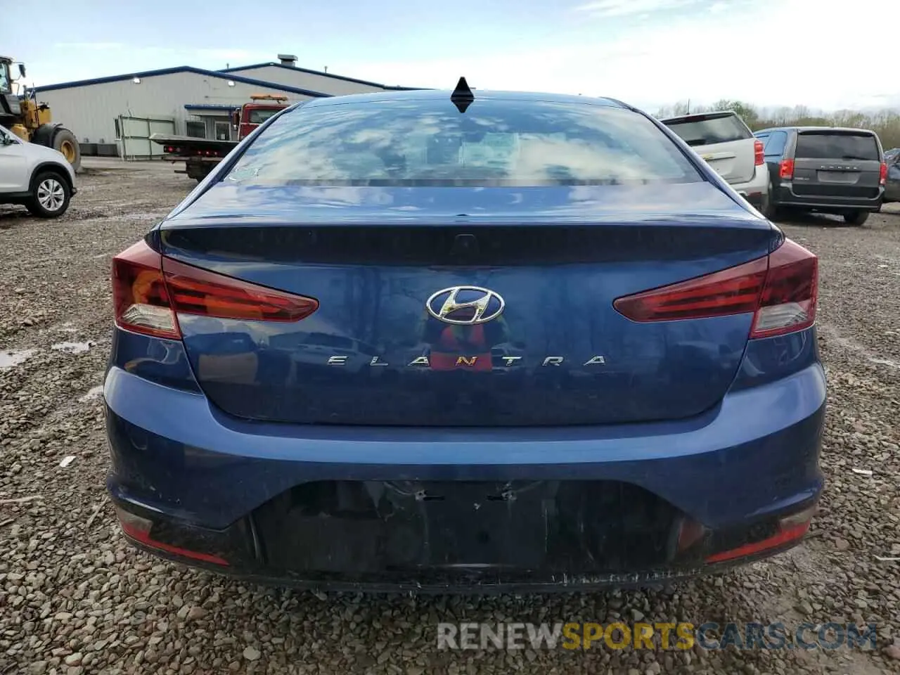 6 Photograph of a damaged car 5NPD84LF0LH616337 HYUNDAI ELANTRA 2020
