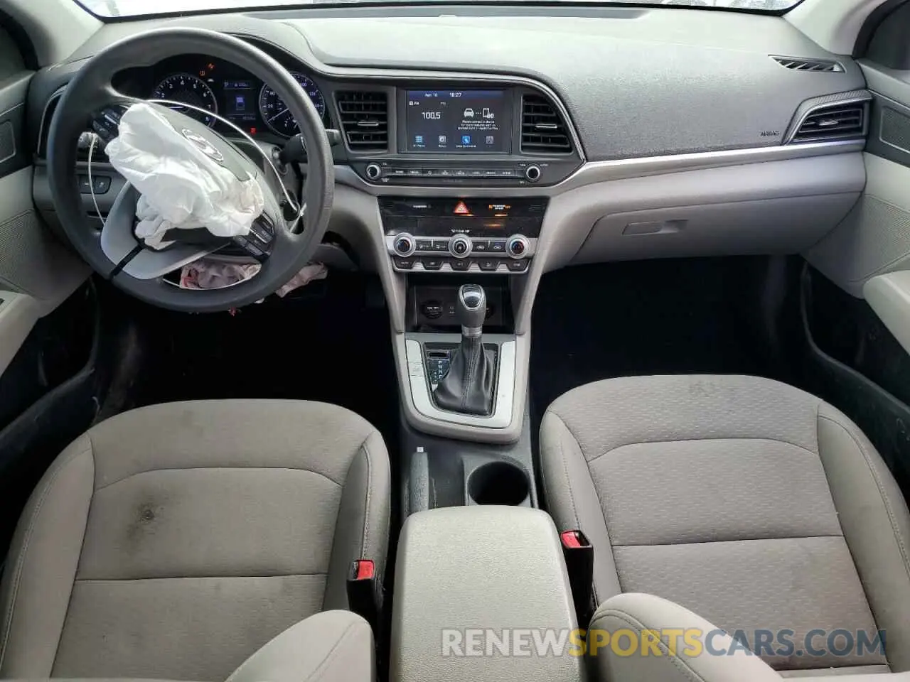 8 Photograph of a damaged car 5NPD84LF1LH522029 HYUNDAI ELANTRA 2020