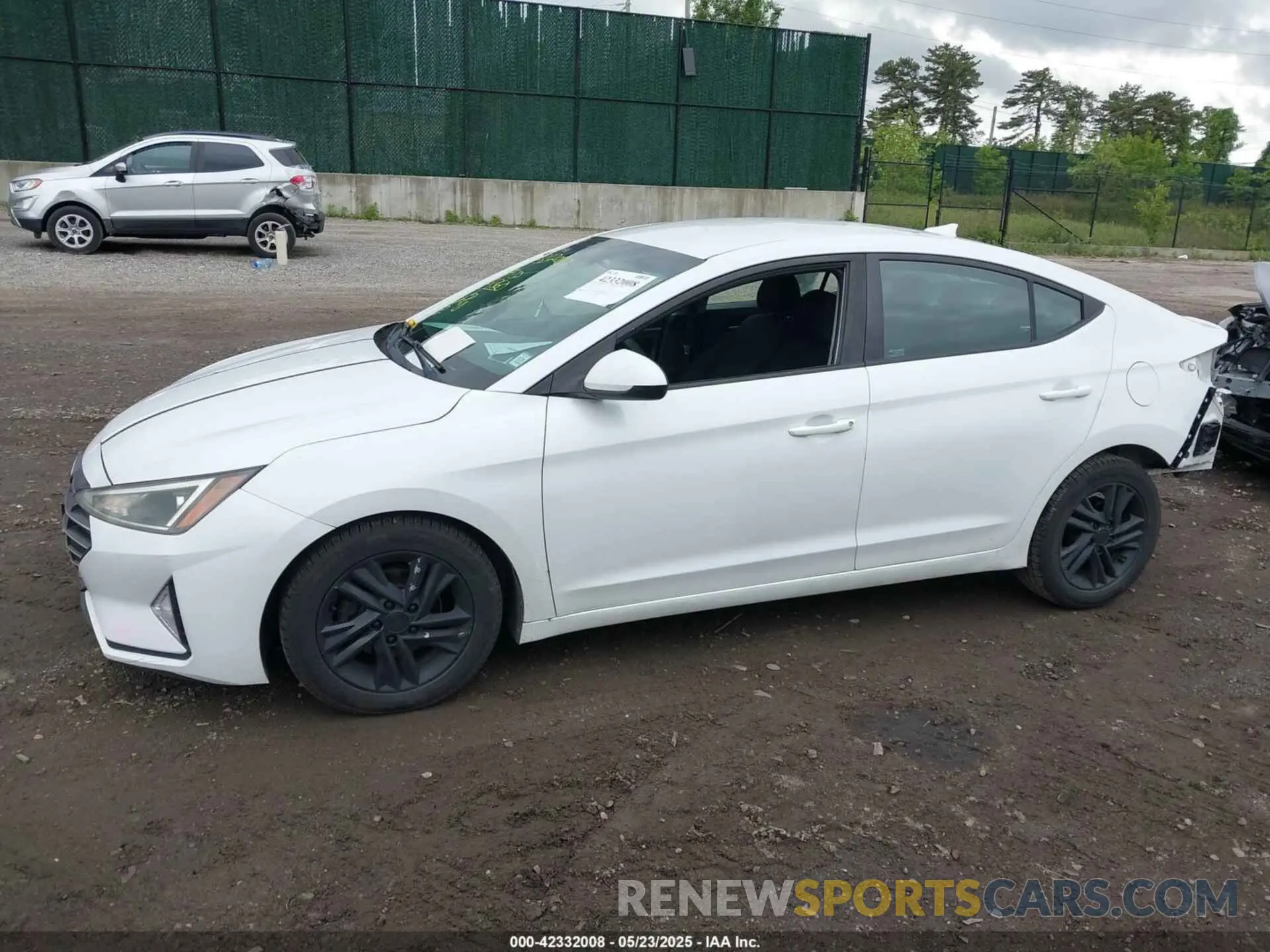14 Photograph of a damaged car 5NPD84LF1LH527750 HYUNDAI ELANTRA 2020