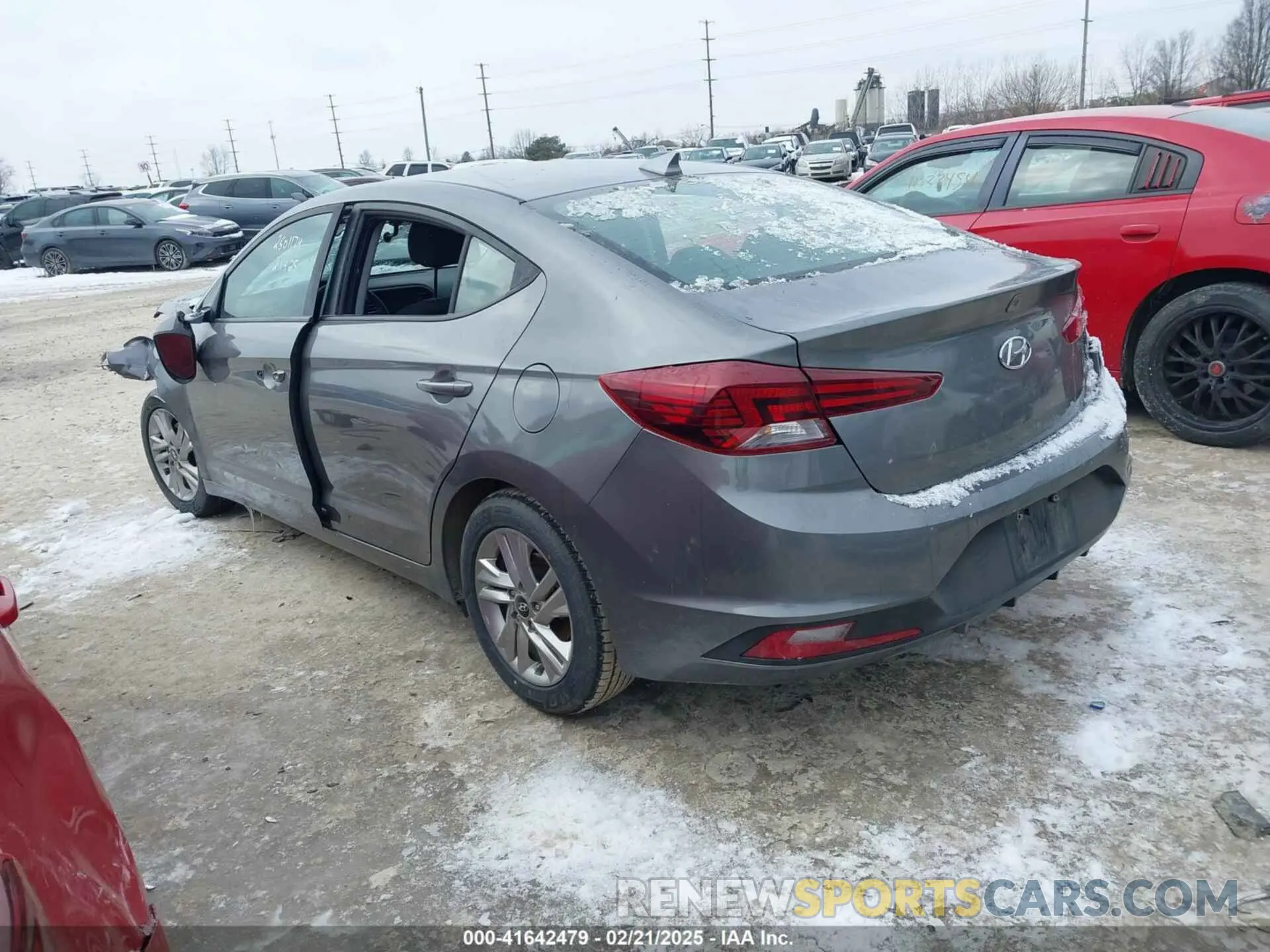 3 Фотография поврежденного автомобиля 5NPD84LF1LH534536 HYUNDAI ELANTRA 2020