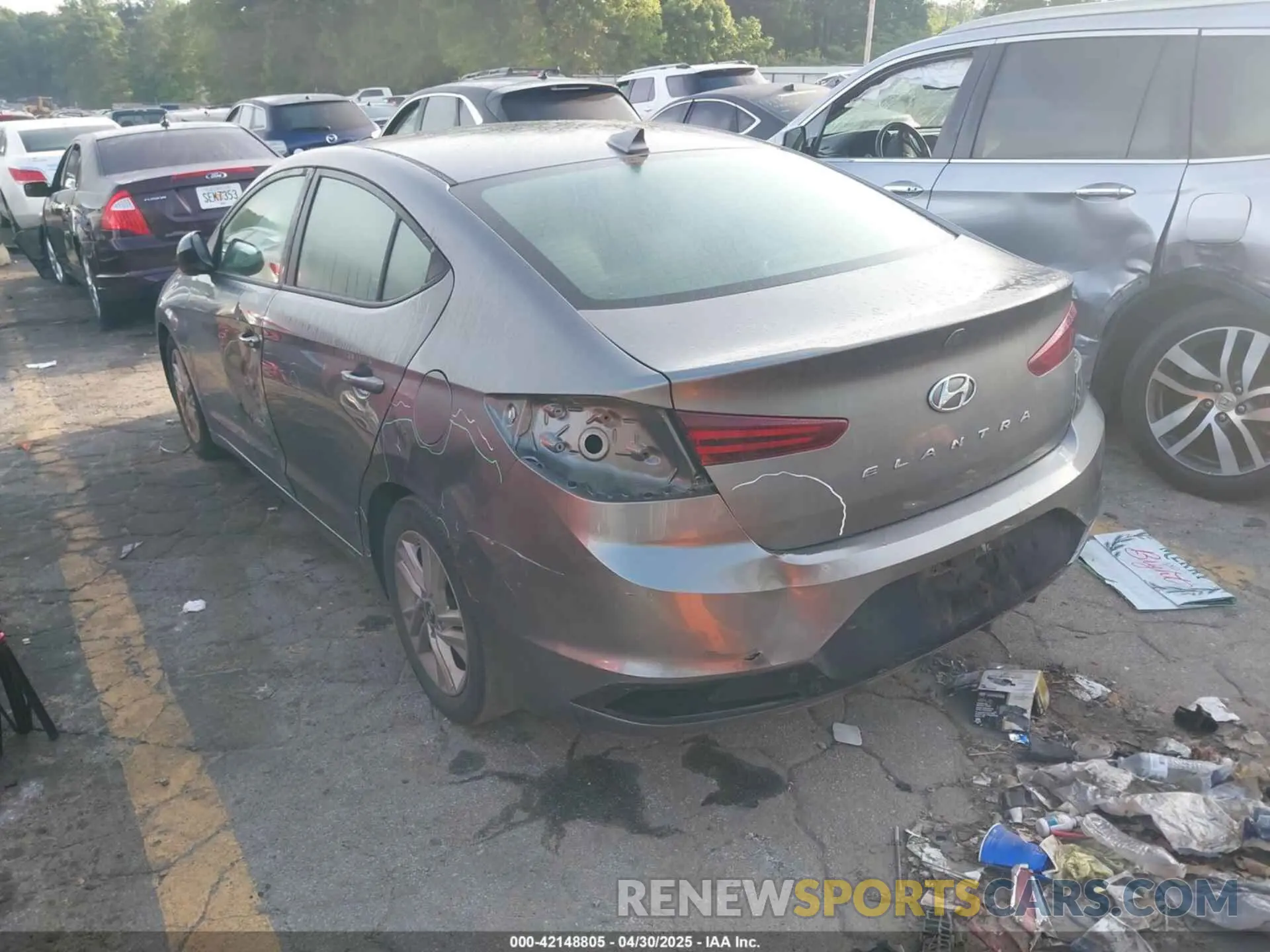 3 Фотография поврежденного автомобиля 5NPD84LF1LH540823 HYUNDAI ELANTRA 2020