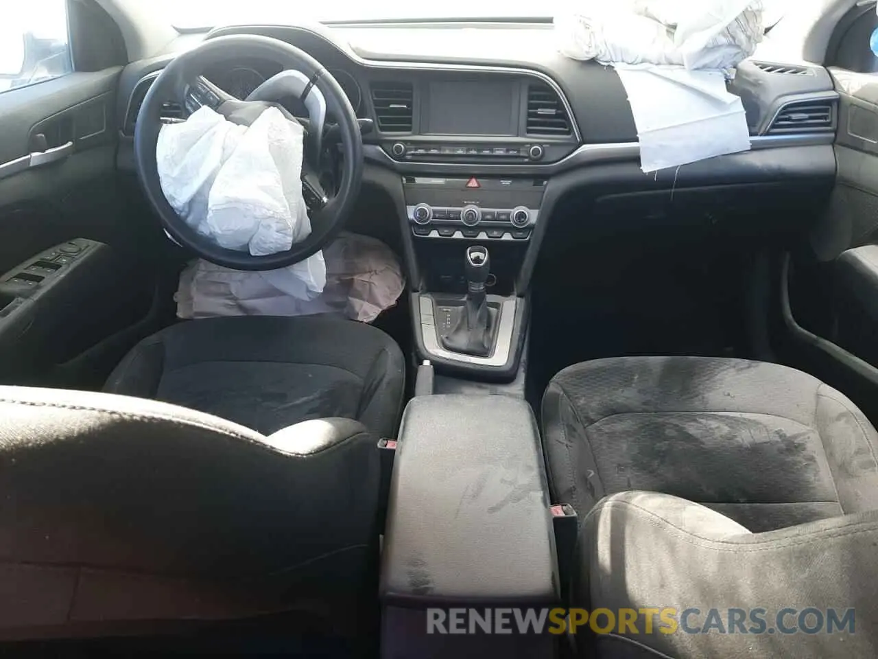 8 Photograph of a damaged car 5NPD84LF1LH569674 HYUNDAI ELANTRA 2020