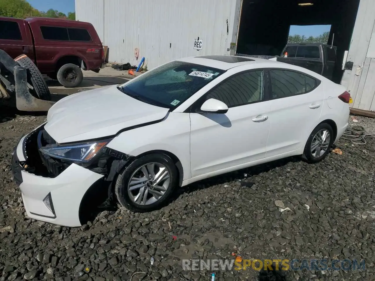 1 Фотография поврежденного автомобиля 5NPD84LF1LH585017 HYUNDAI ELANTRA 2020