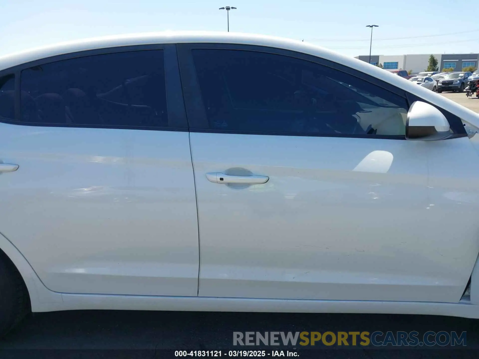 13 Фотография поврежденного автомобиля 5NPD84LF1LH603581 HYUNDAI ELANTRA 2020