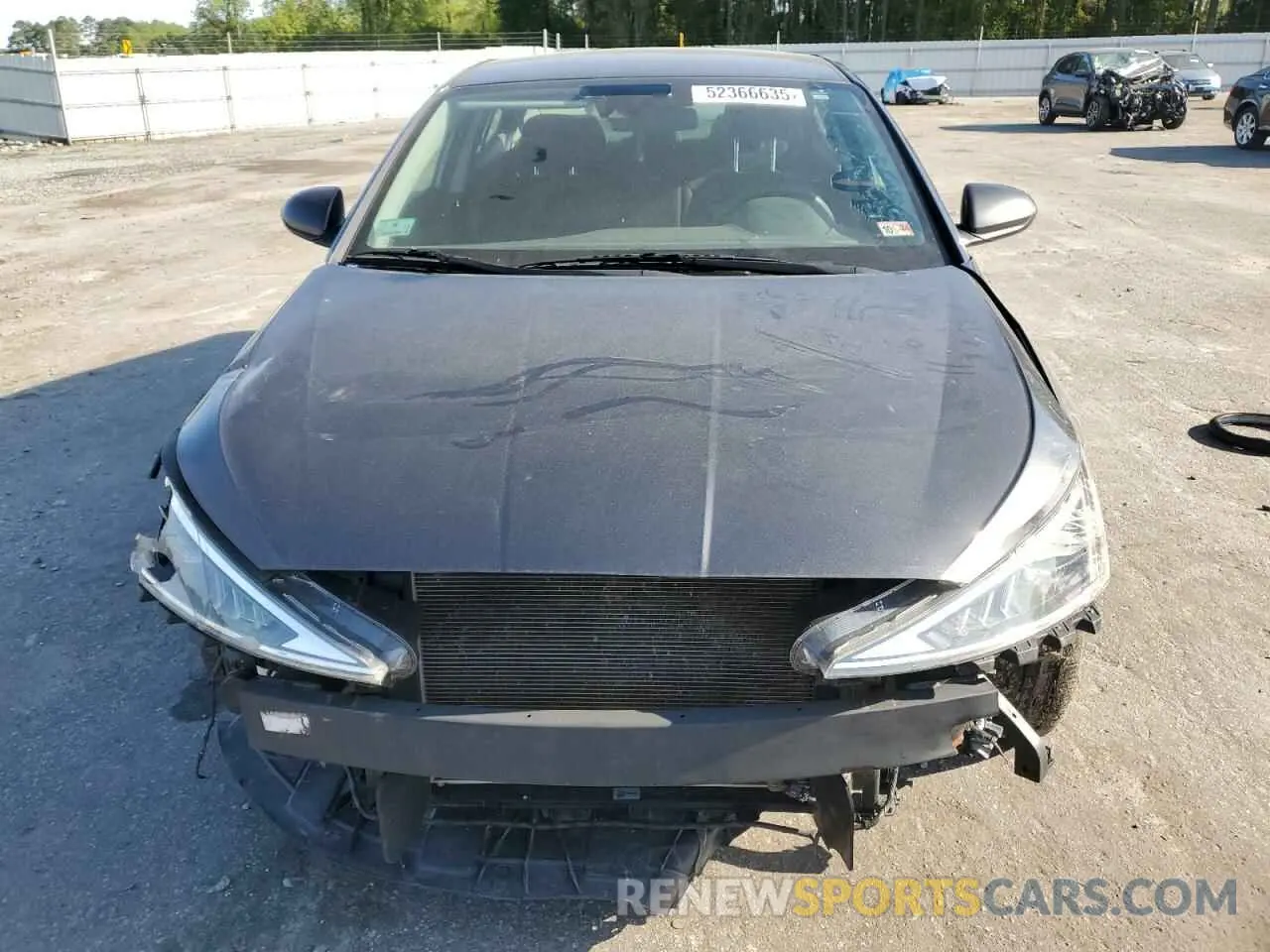 5 Photograph of a damaged car 5NPD84LF1LH625404 HYUNDAI ELANTRA 2020